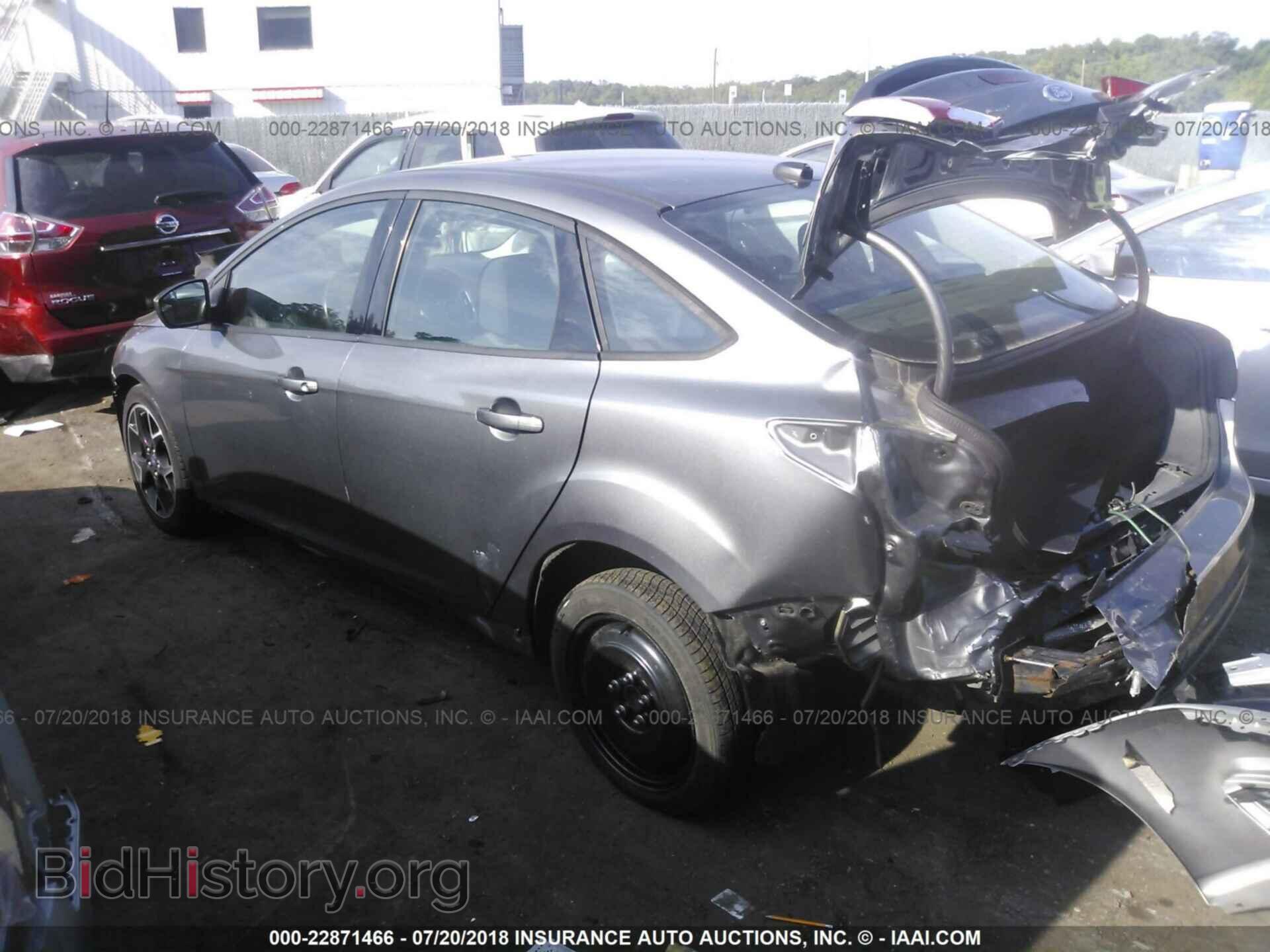 2012 Ford Focus - VIN: 1FAHP3F26CL427247 - Фото 3
