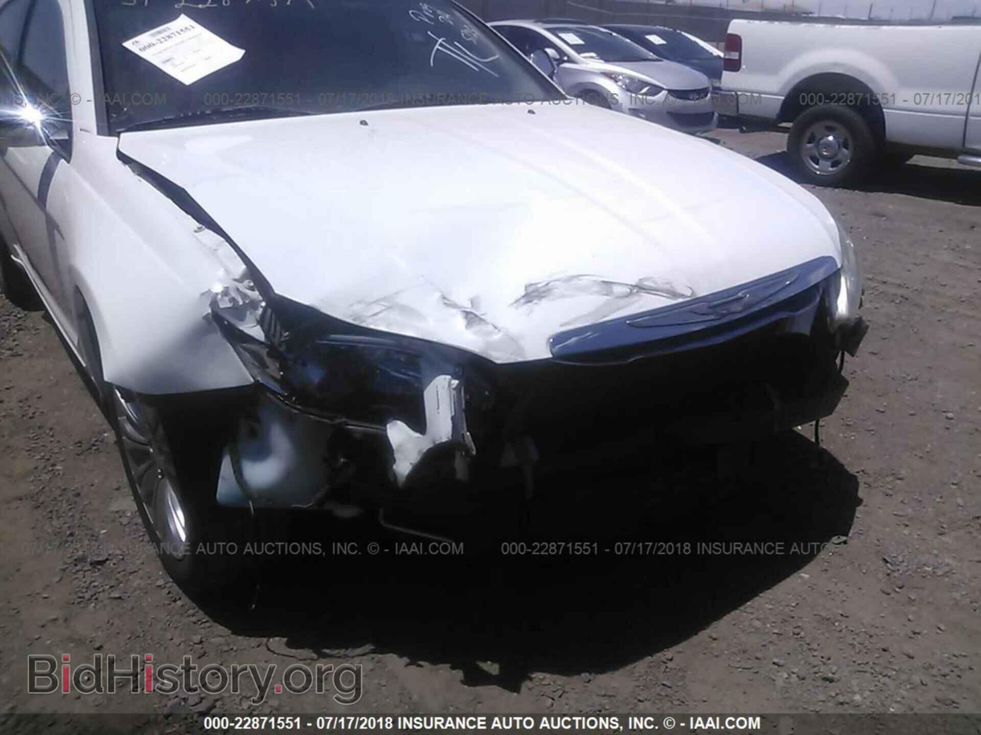 2011 Chrysler 200 - VIN: 1C3BC2FG4BN551087 - Photo 6