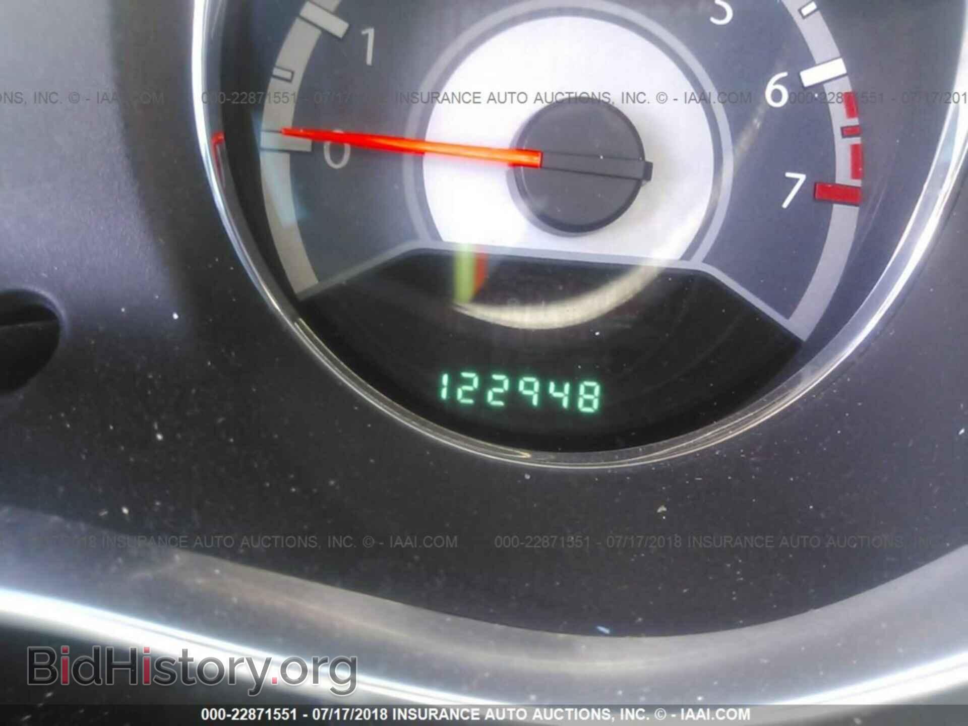 2011 Chrysler 200 - VIN: 1C3BC2FG4BN551087 - Photo 7