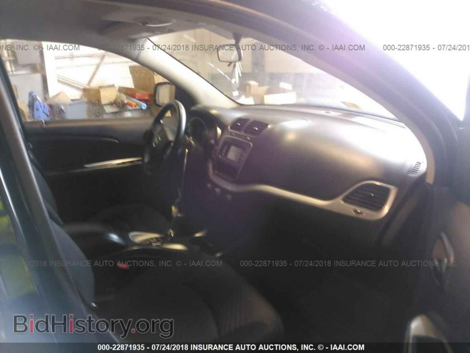 2014 Dodge Journey - VIN: 3C4PDCAB5ET219731 - Фото 5