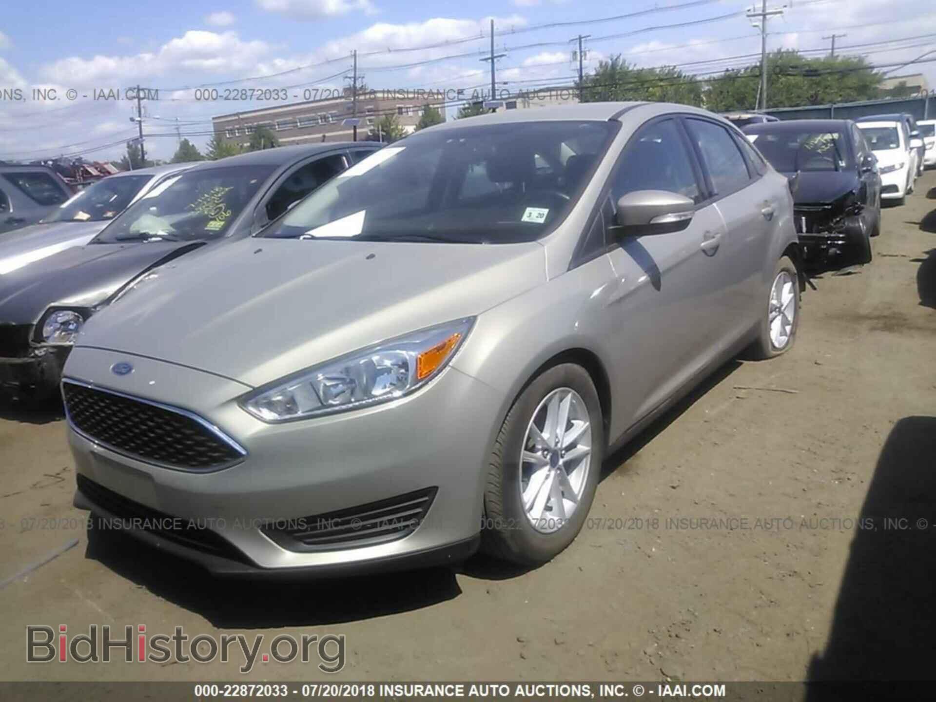 2015 Ford Focus - VIN: 1FADP3F26FL237970 - Photo 2