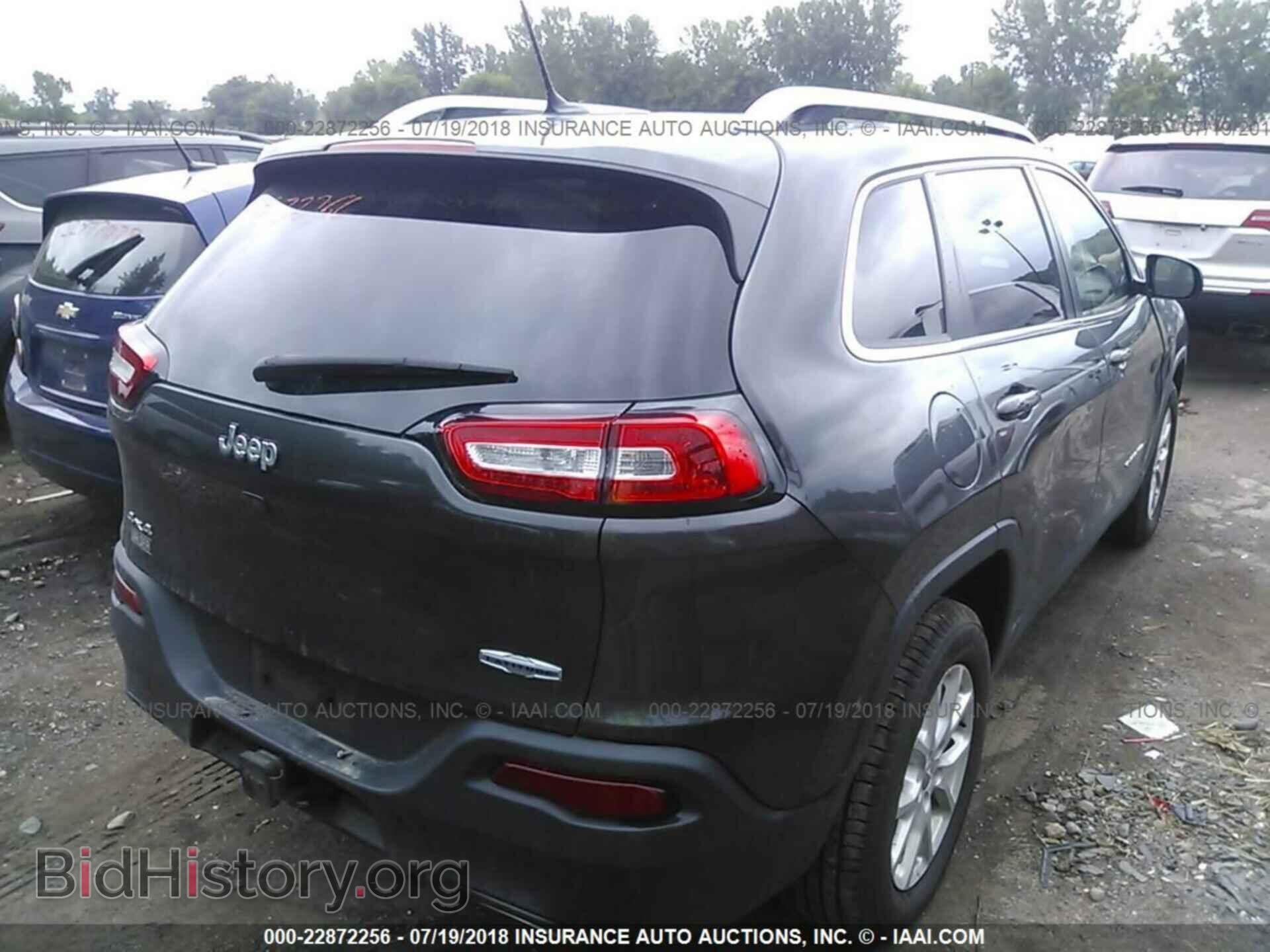 2015 Jeep Cherokee - VIN: 1C4PJMCS7FW774252 - Photo 4