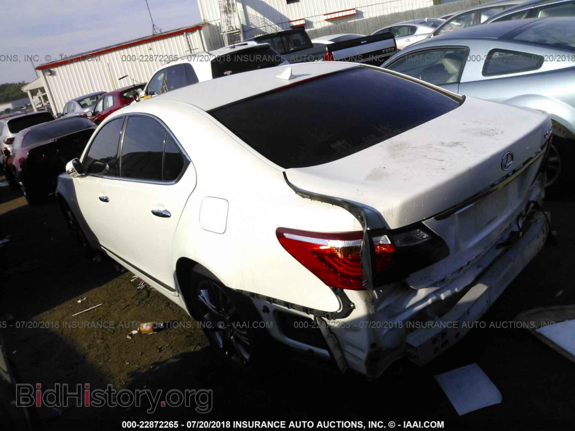 2011 Lexus Ls - VIN: JTHCL5EFXB5011381 - Photo 3