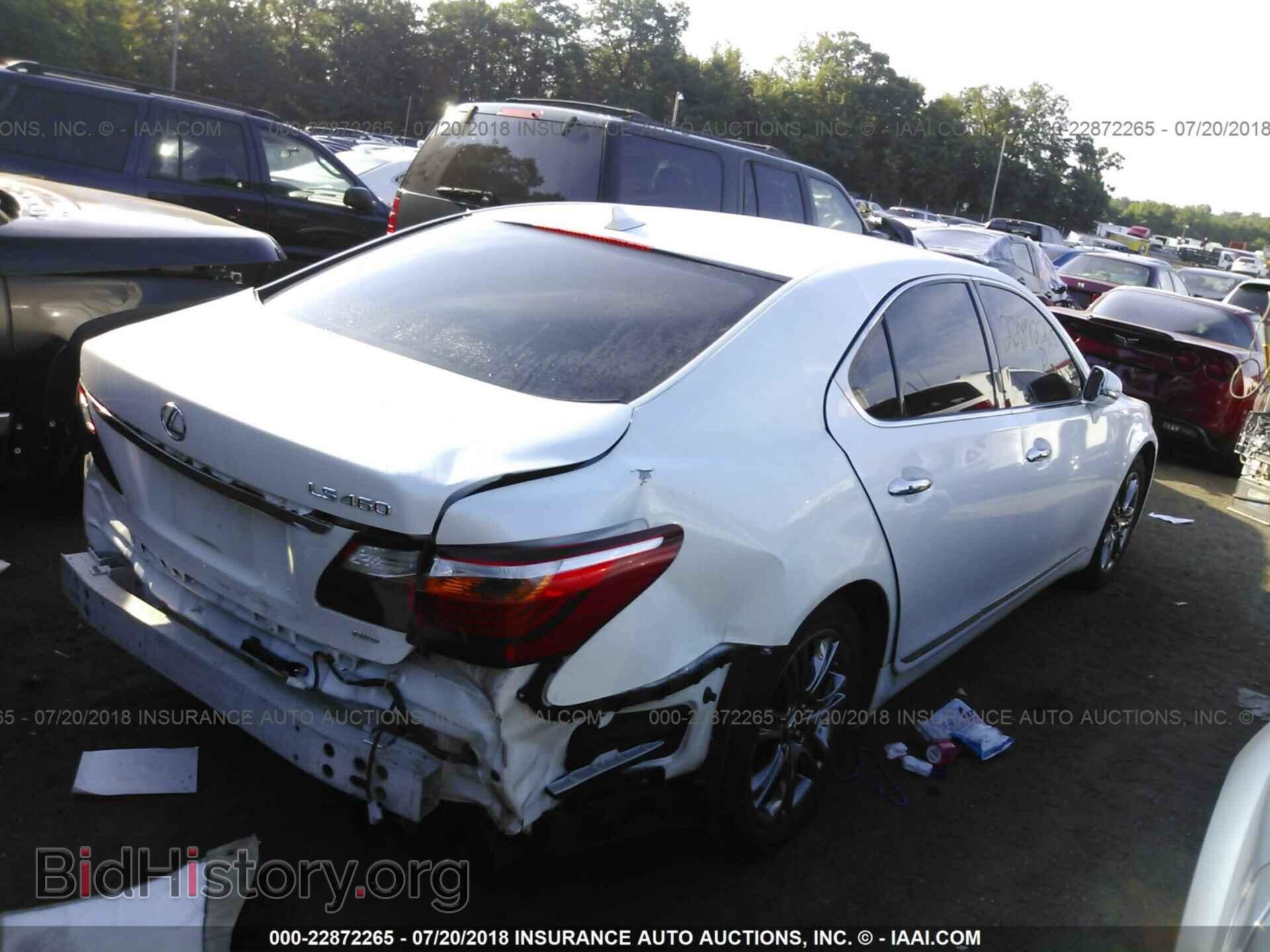 2011 Lexus Ls - VIN: JTHCL5EFXB5011381 - Photo 4