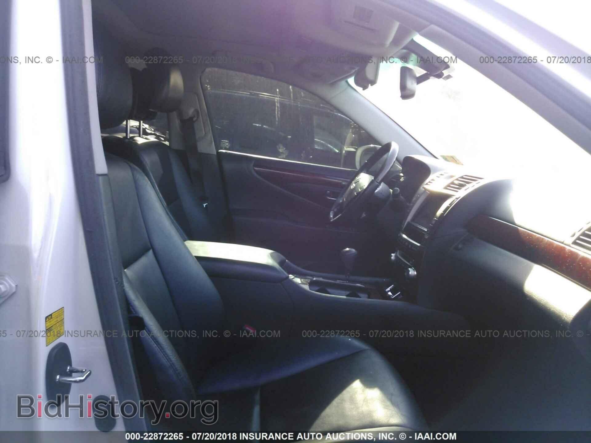 2011 Lexus Ls - VIN: JTHCL5EFXB5011381 - Photo 5