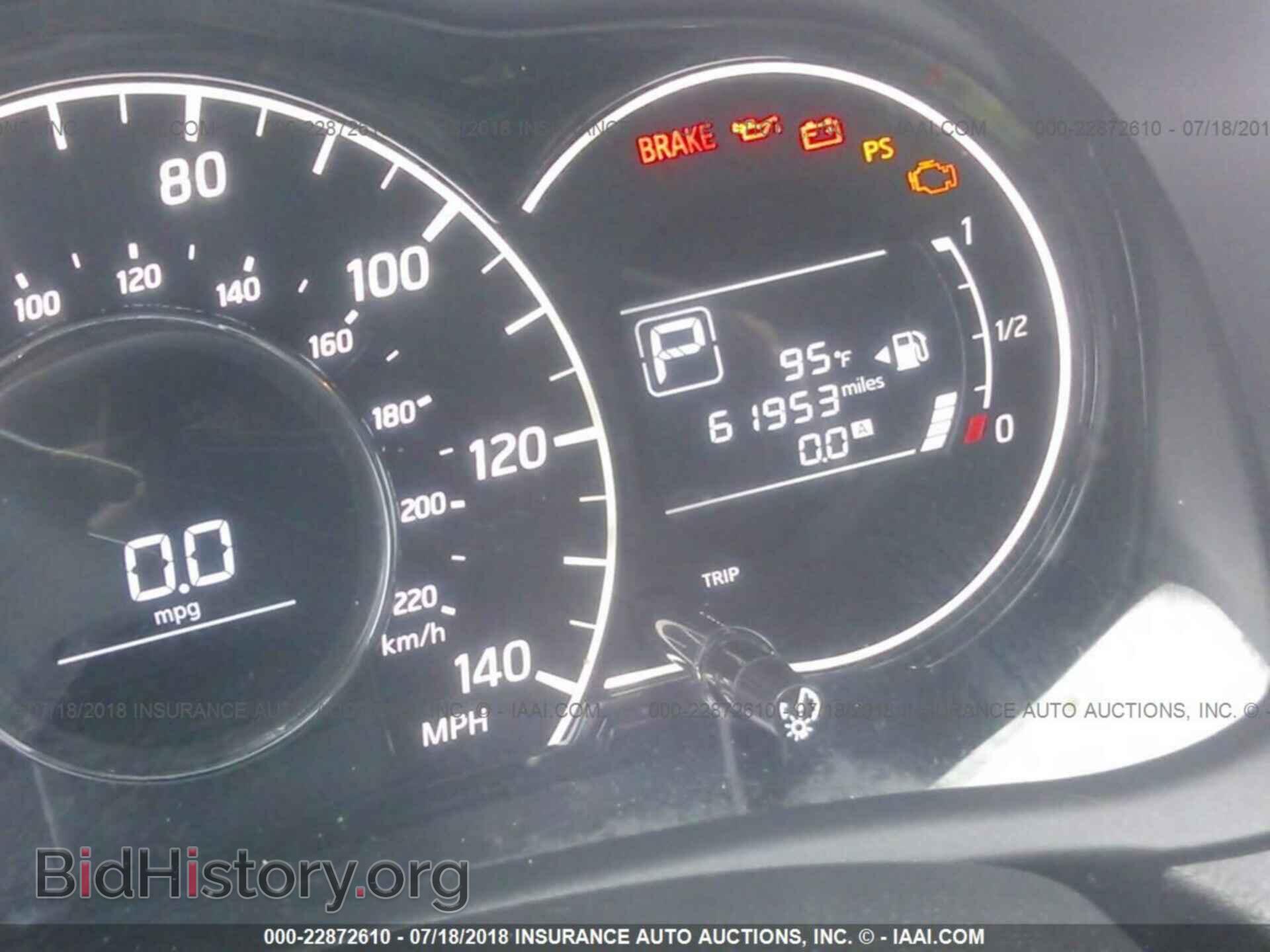 2015 Nissan Versa note - VIN: 3N1CE2CP8FL404021 - Photo 7