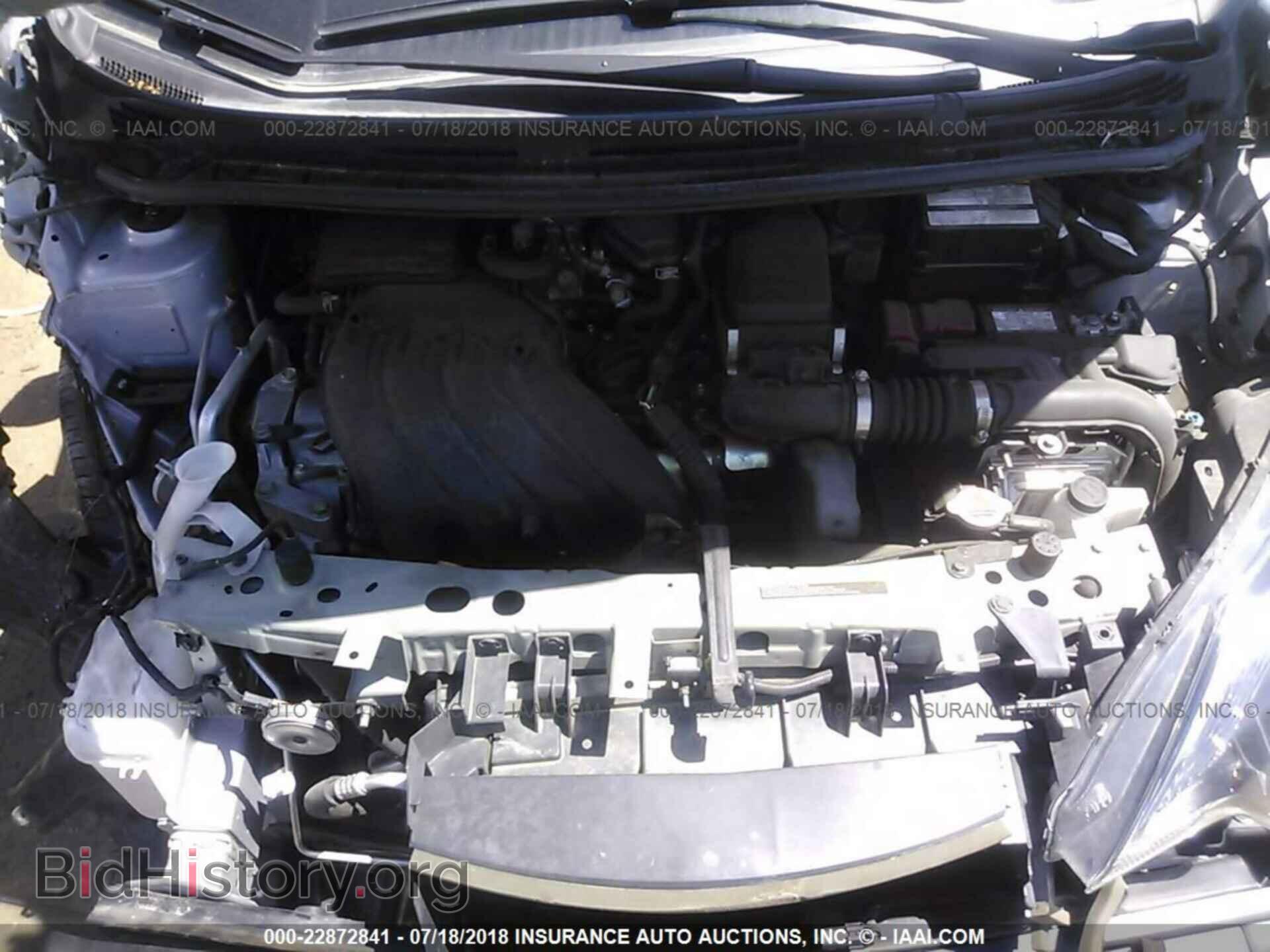 2017 Nissan Versa note - VIN: 3N1CE2CP1HL355702 - Photo 10
