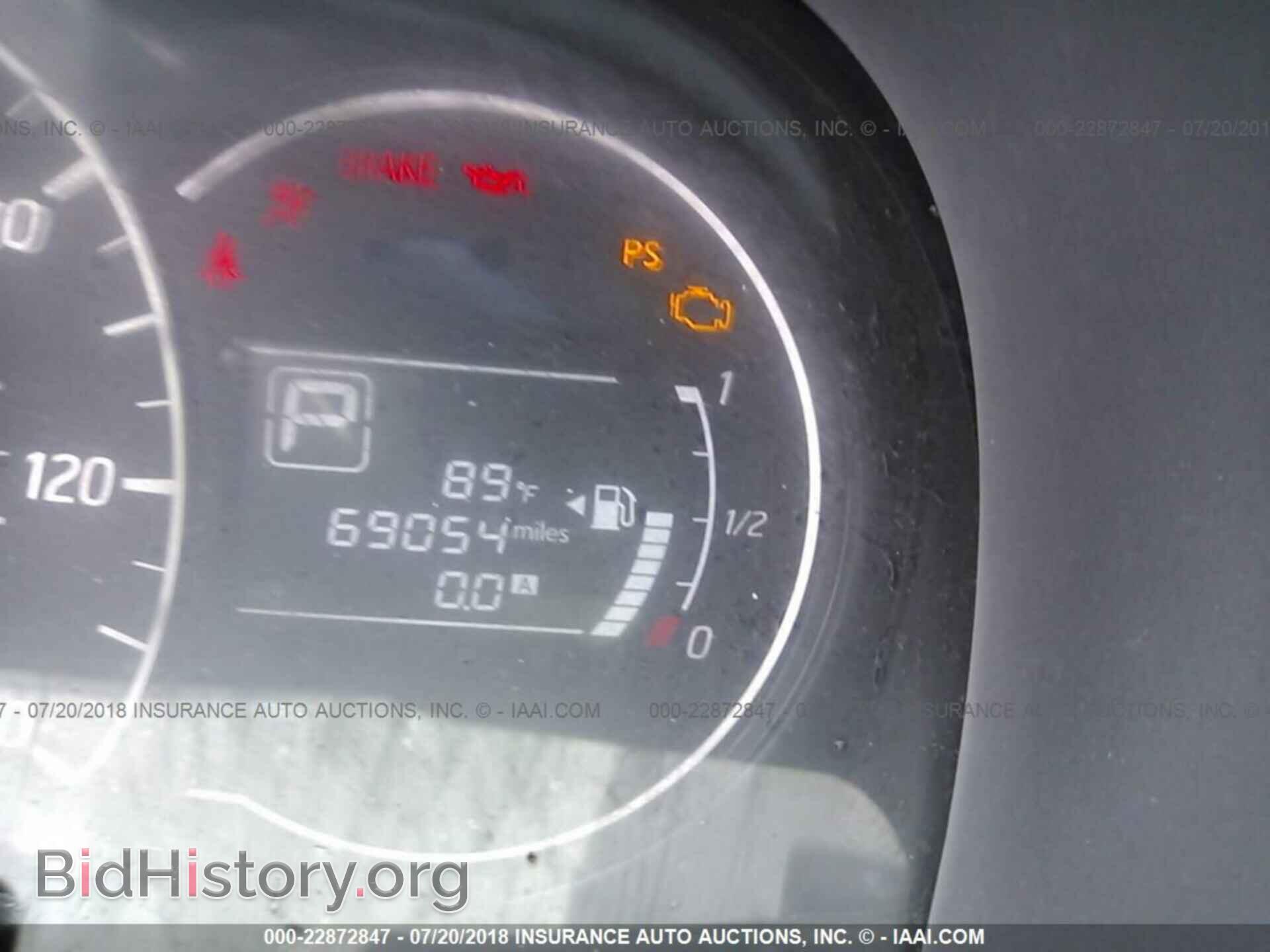 2015 Nissan Versa note - VIN: 3N1CE2CP8FL434877 - Photo 7