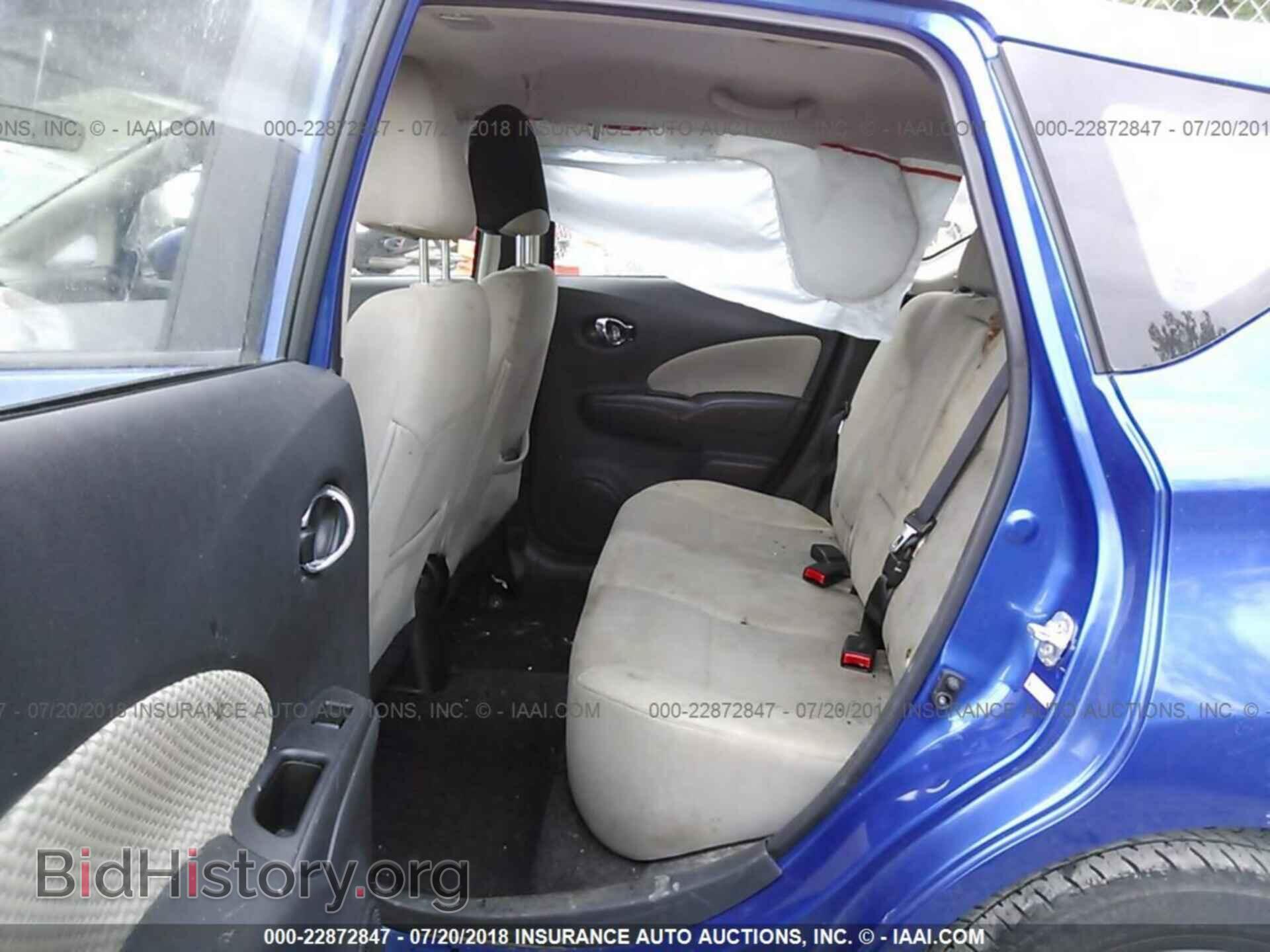 2015 Nissan Versa note - VIN: 3N1CE2CP8FL434877 - Photo 8