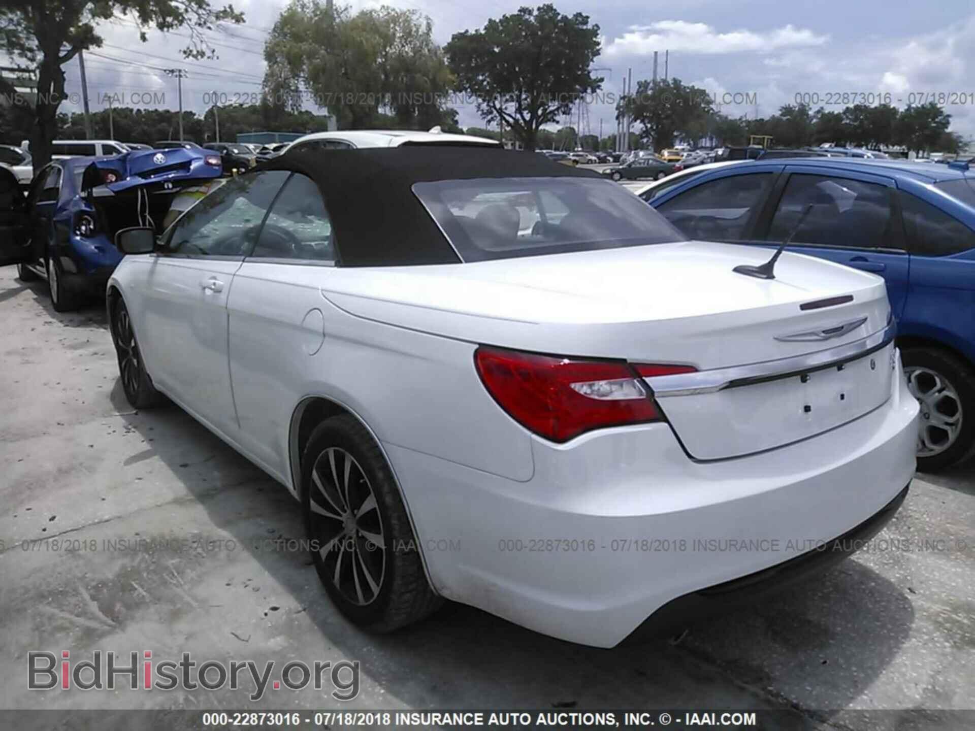 2011 Chrysler 200 - VIN: 1C3BC8EG7BN567739 - Photo 3