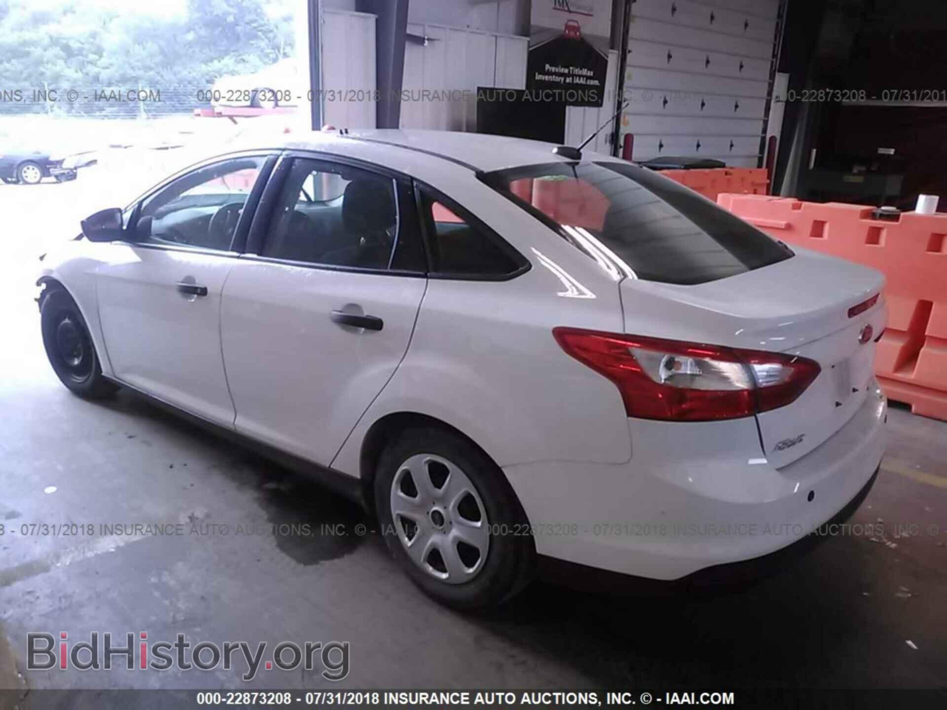 2014 Ford Focus - VIN: 1FADP3E2XEL454860 - Фото 3