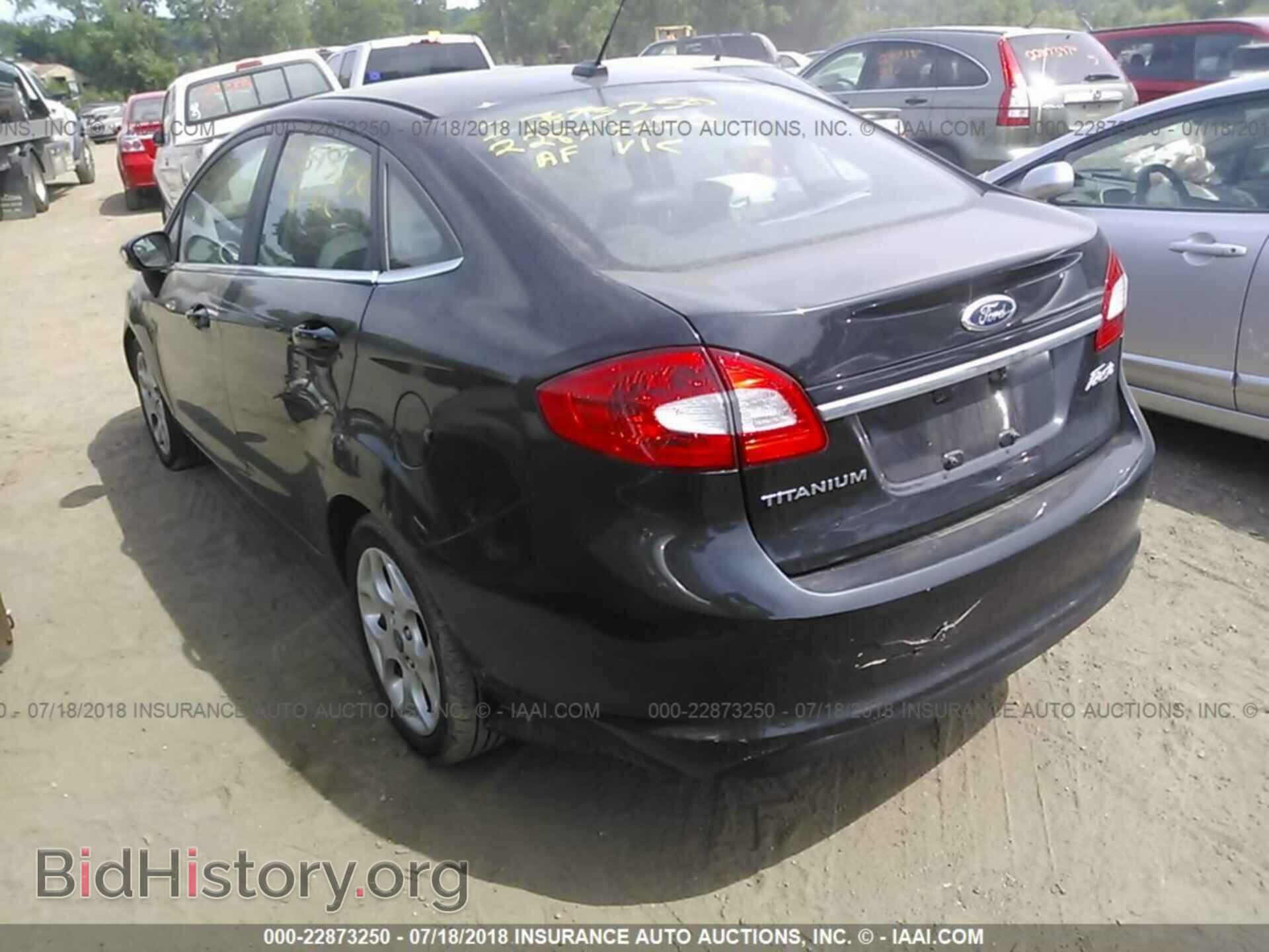 2013 Ford Fiesta - VIN: 3FADP4CJ2DM217809 - Фото 3