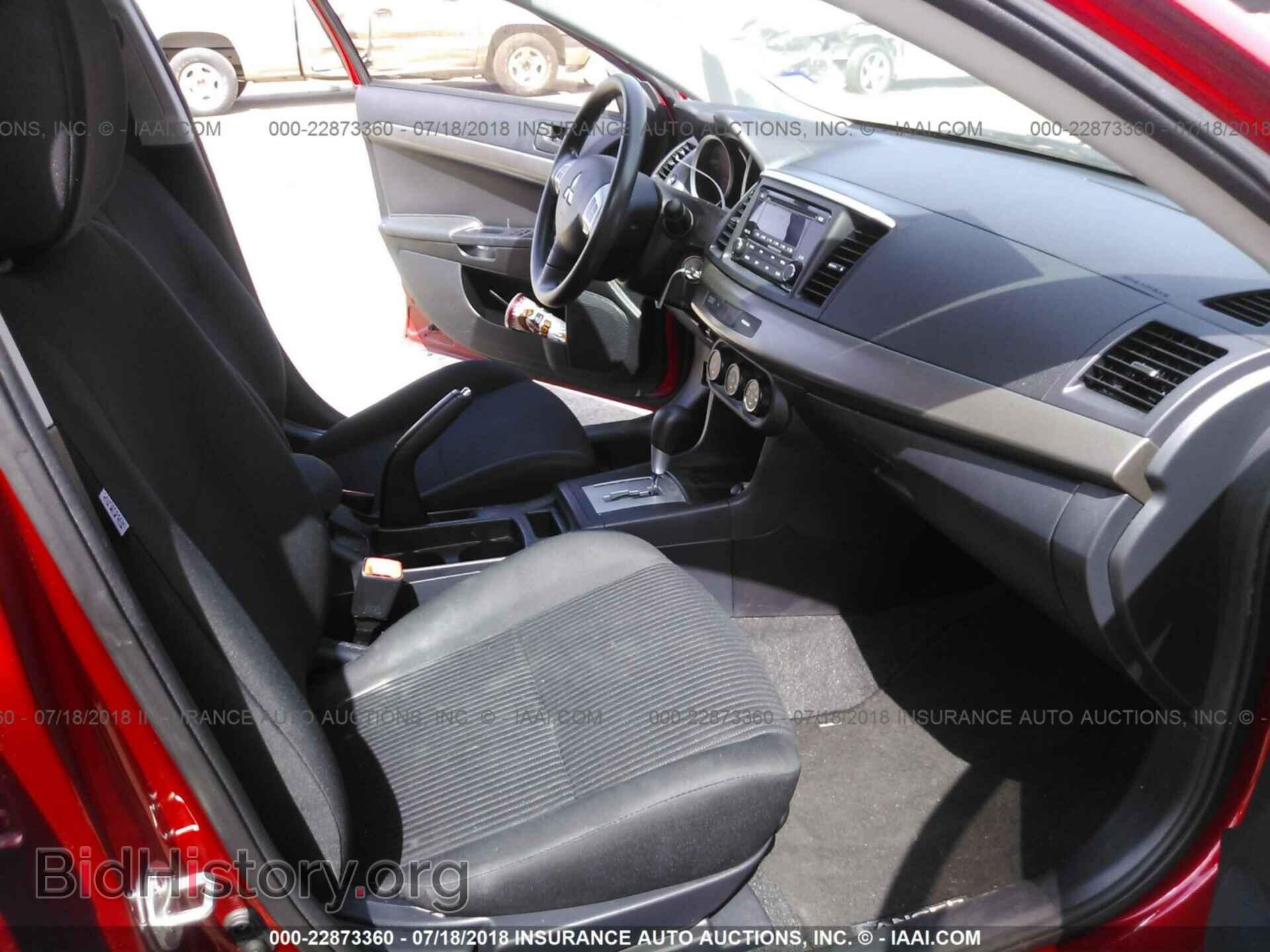 2014 Mitsubishi Lancer - VIN: JA32U2FU7EU004189 - Фото 5