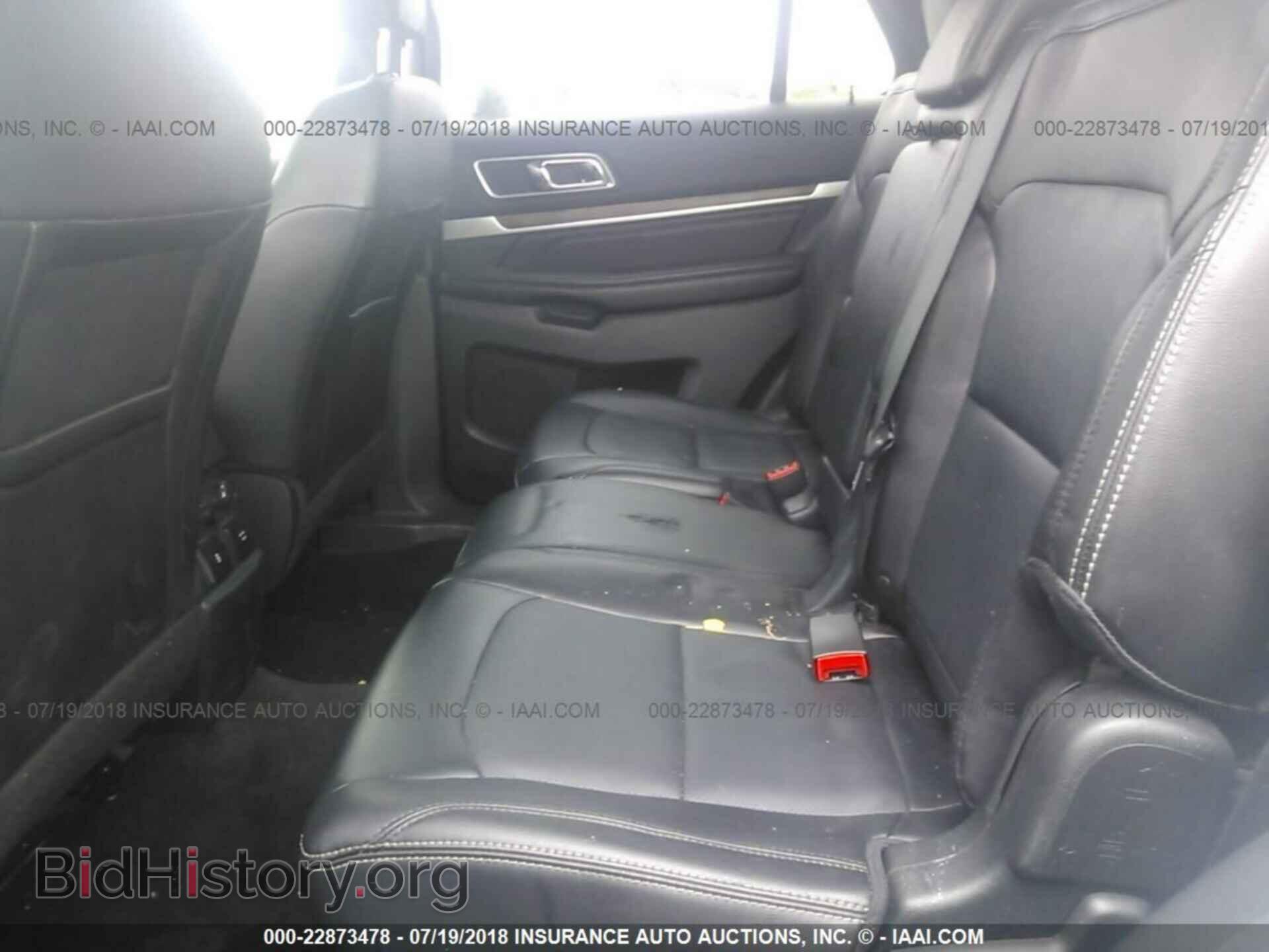 2016 Ford Explorer - VIN: 1FM5K8F88GGA88045 - Фото 8