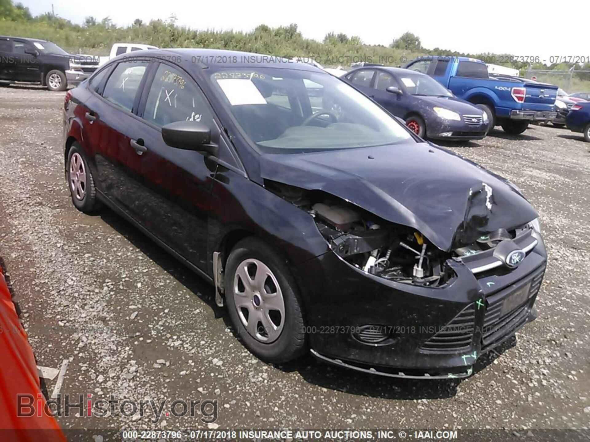 Photo 1FAHP3E25CL346712 - Ford Focus 2012