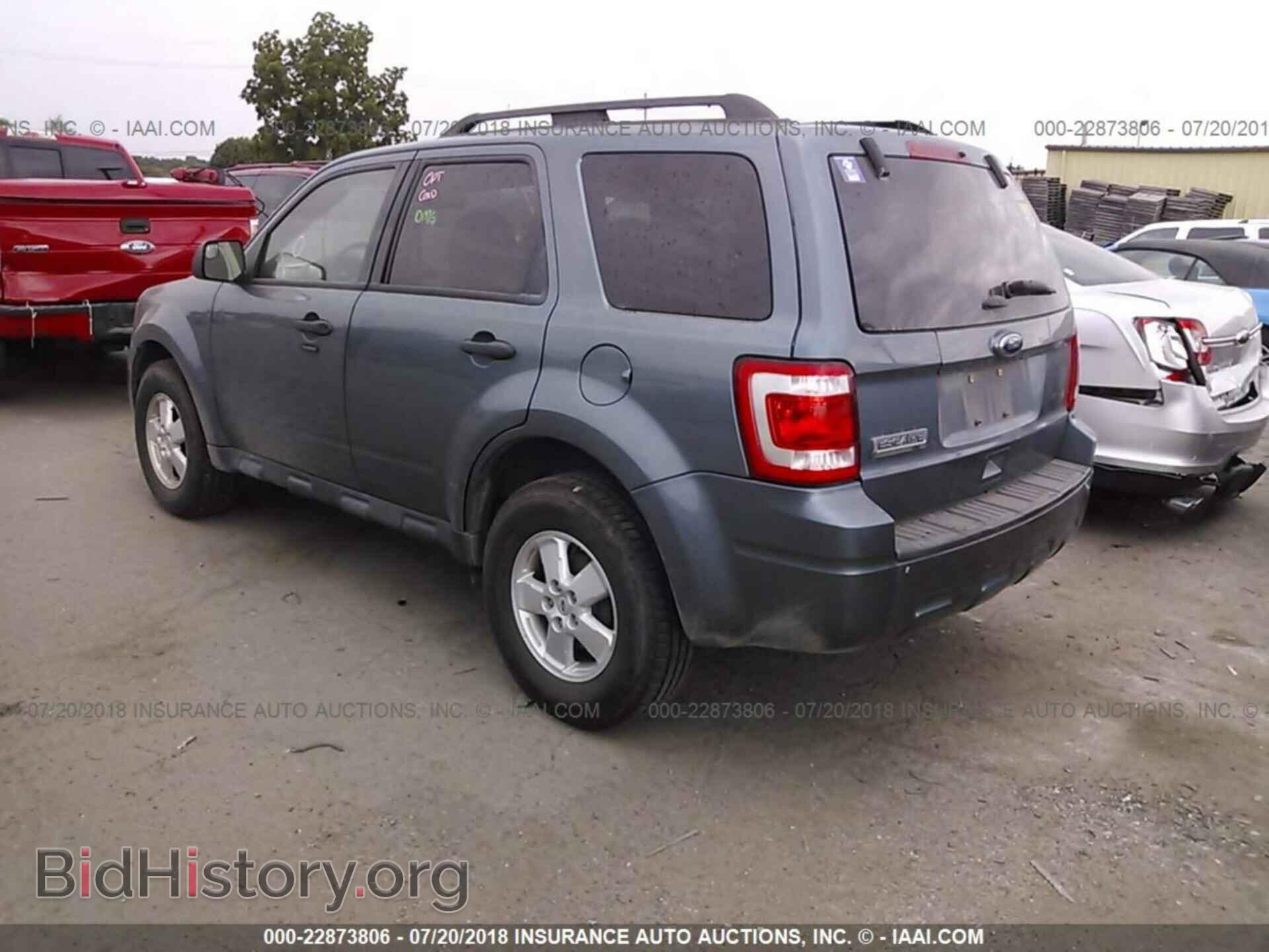 2012 Ford Escape - VIN: 1FMCU0D73CKA06002 - Фото 3
