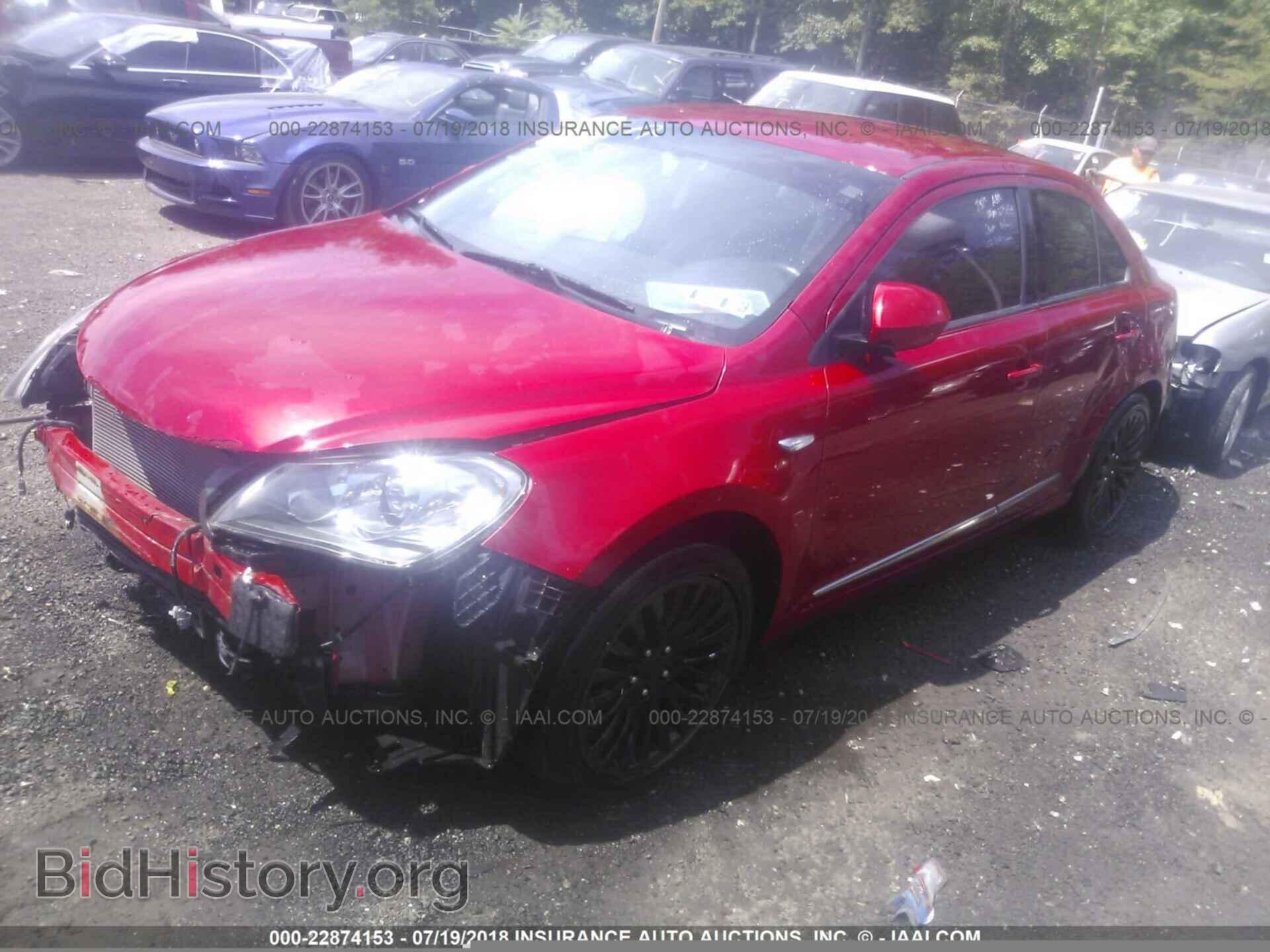 2012 Suzuki Kizashi - VIN: JS2RE9A33C6101384 - Фото 2