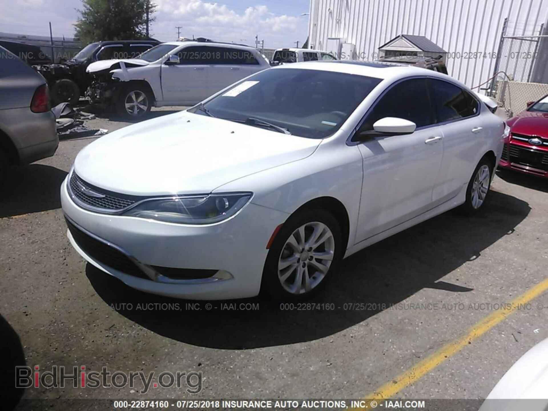 2016 Chrysler 200 - VIN: 1C3CCCAB7GN168967 - Photo 2