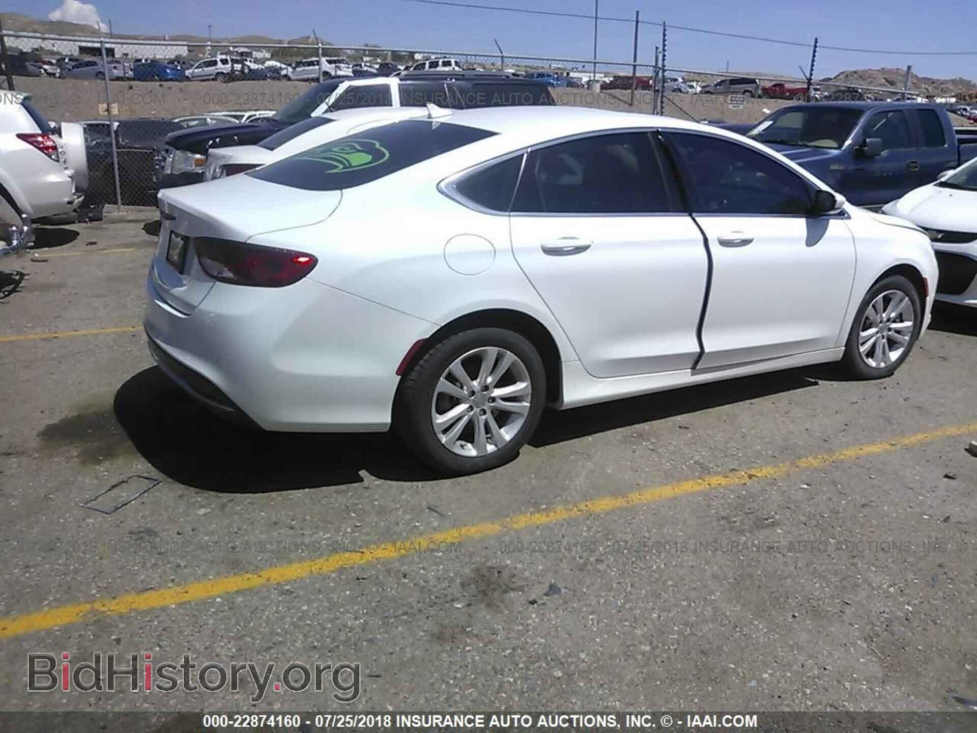 2016 Chrysler 200 - VIN: 1C3CCCAB7GN168967 - Photo 4