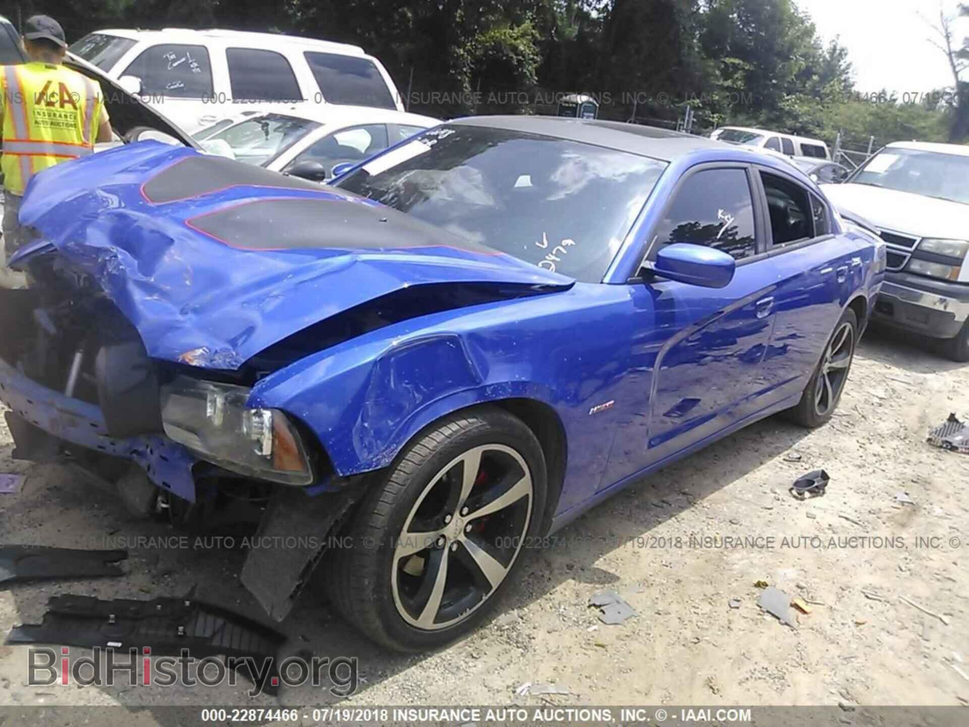 2013 Dodge Charger - VIN: 2C3CDXCT0DH642479 - Photo 2