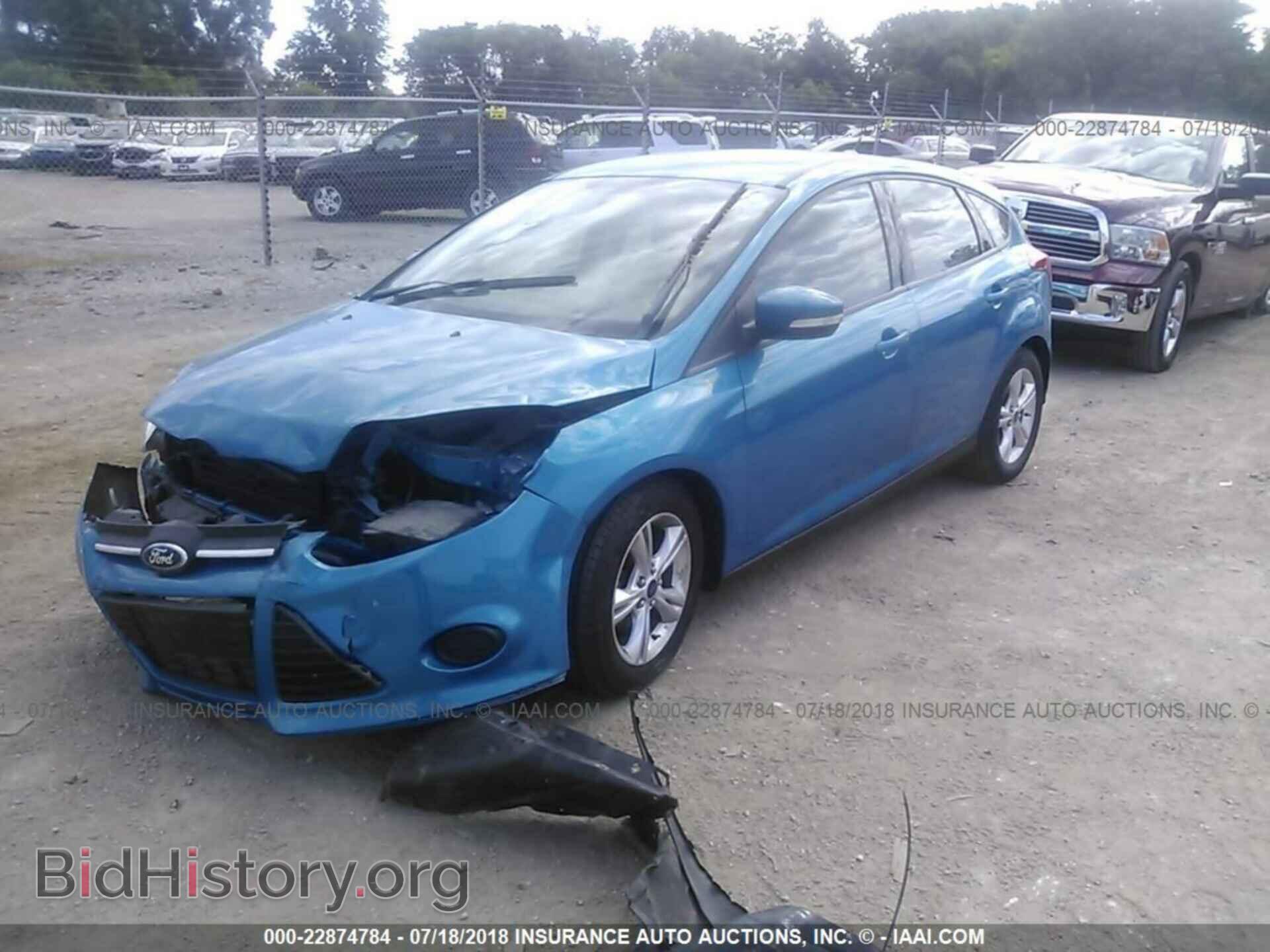 2013 Ford Focus - VIN: 1FADP3K24DL303399 - Photo 2