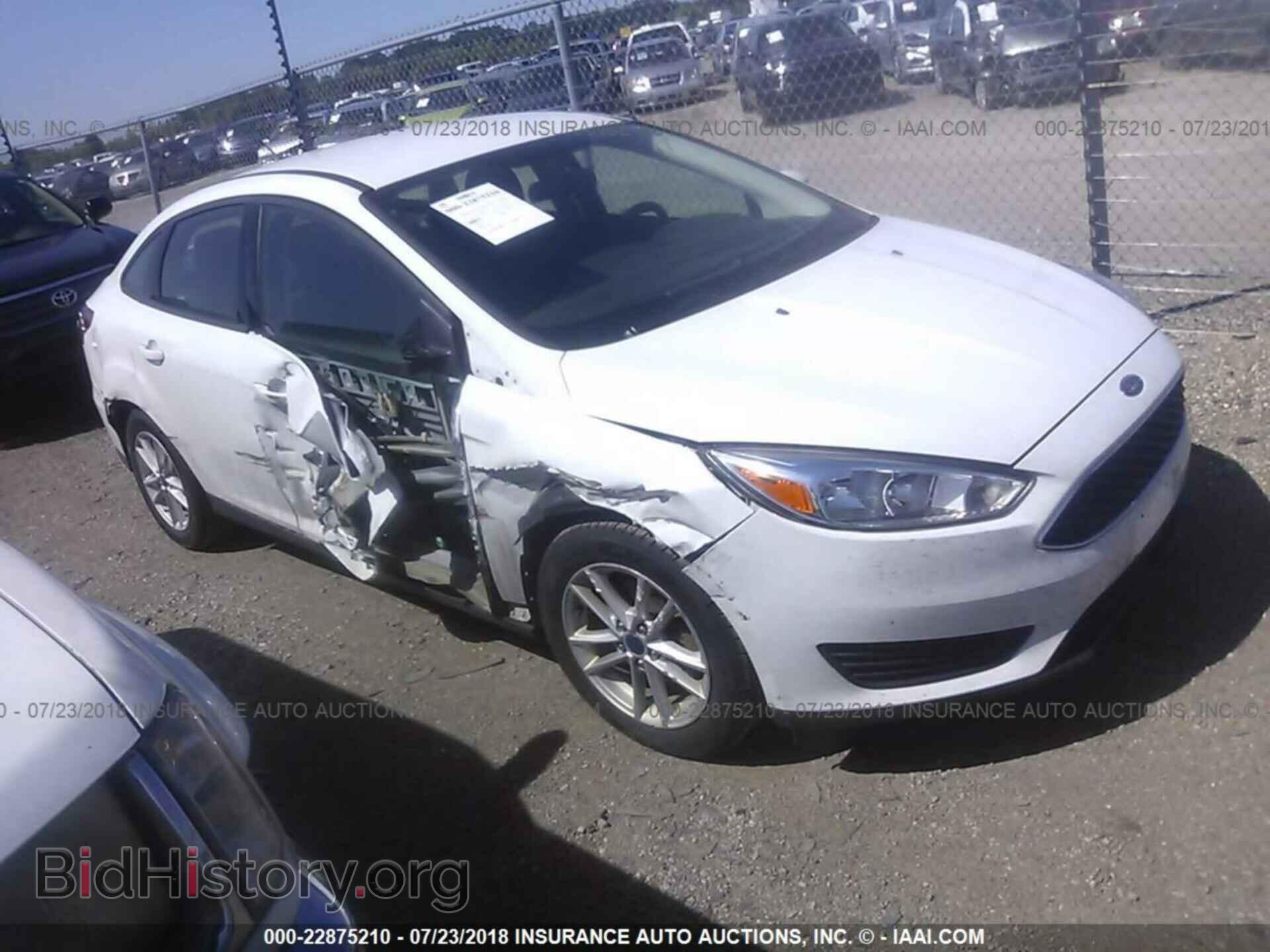 Фотография 1FADP3F2XHL209107 - Ford Focus 2017