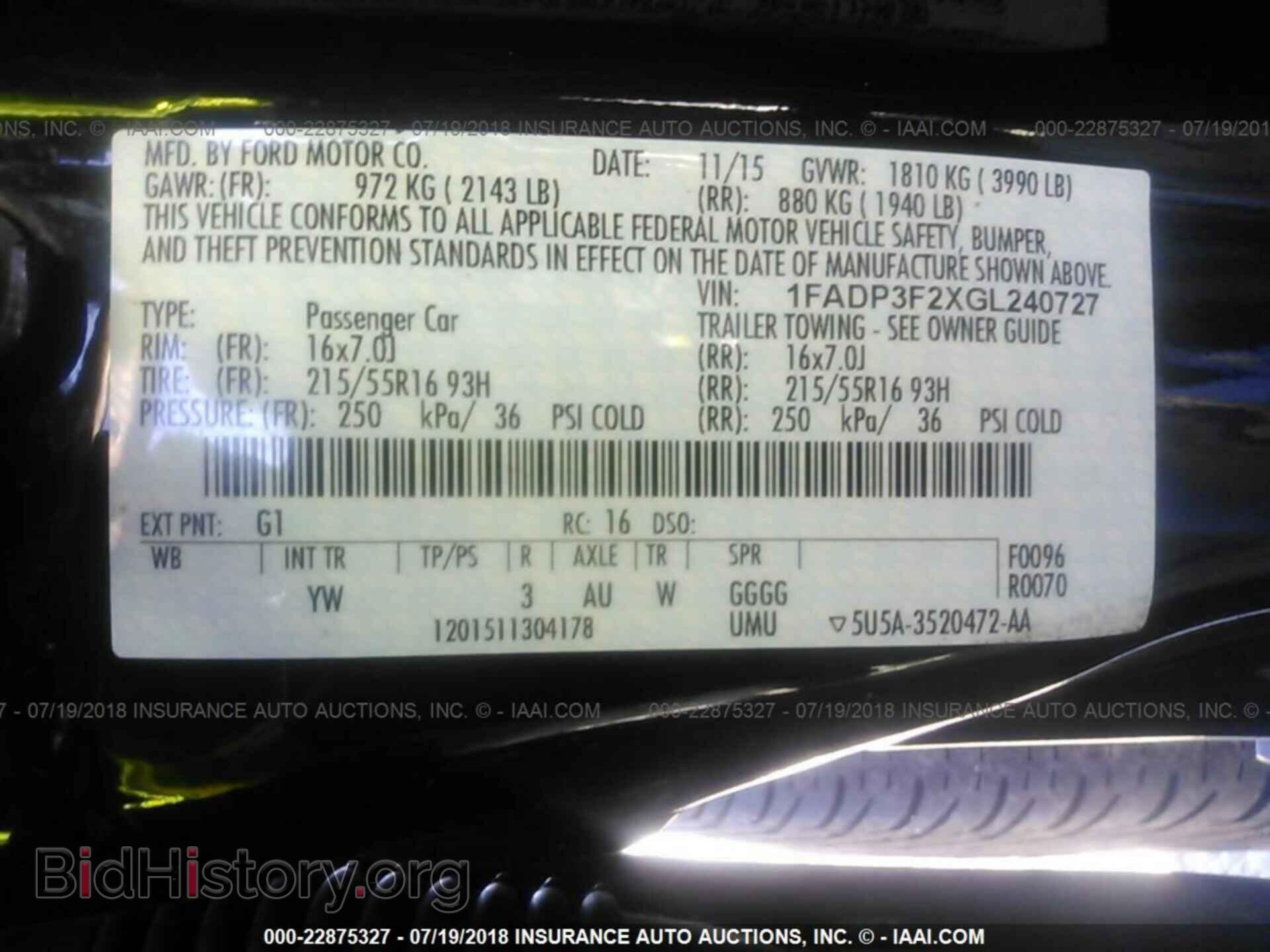 2016 Ford Focus - VIN: 1FADP3F2XGL240727 - Photo 9