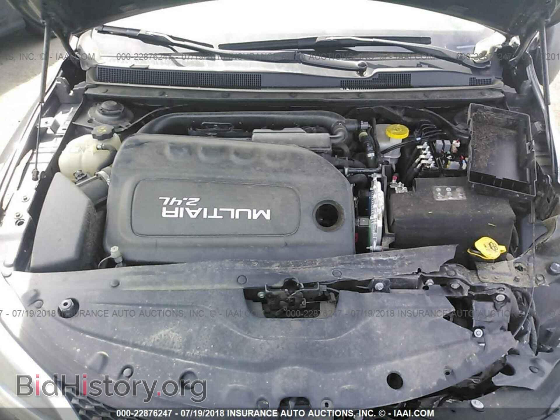 2015 Chrysler 200 - VIN: 1C3CCCAB8FN564209 - Photo 10