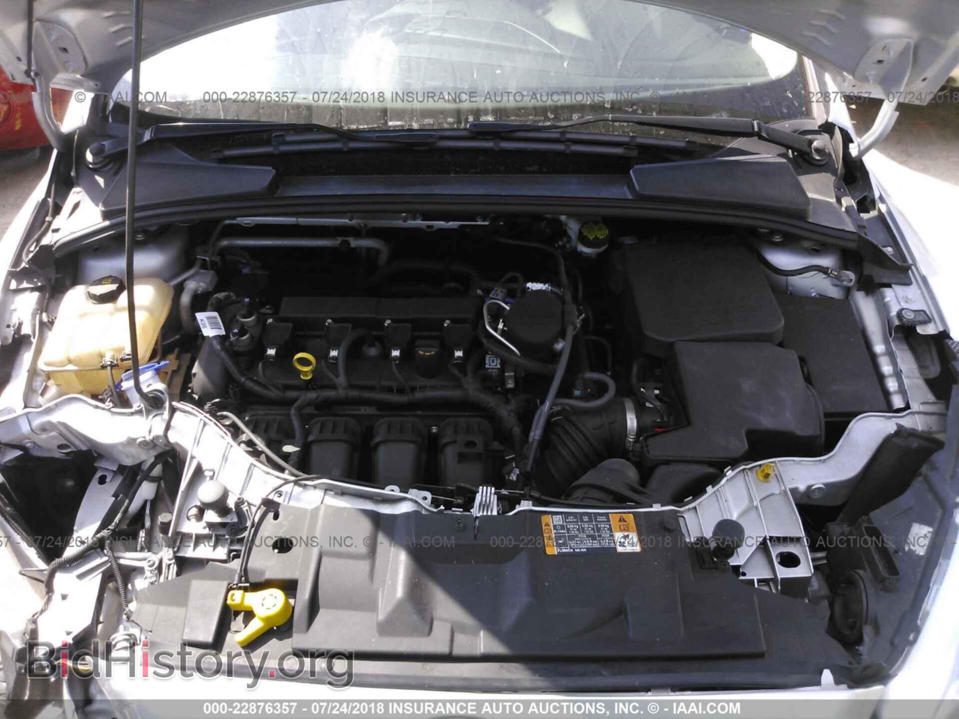 2016 Ford Focus - VIN: 1FADP3F22GL220777 - Фото 10