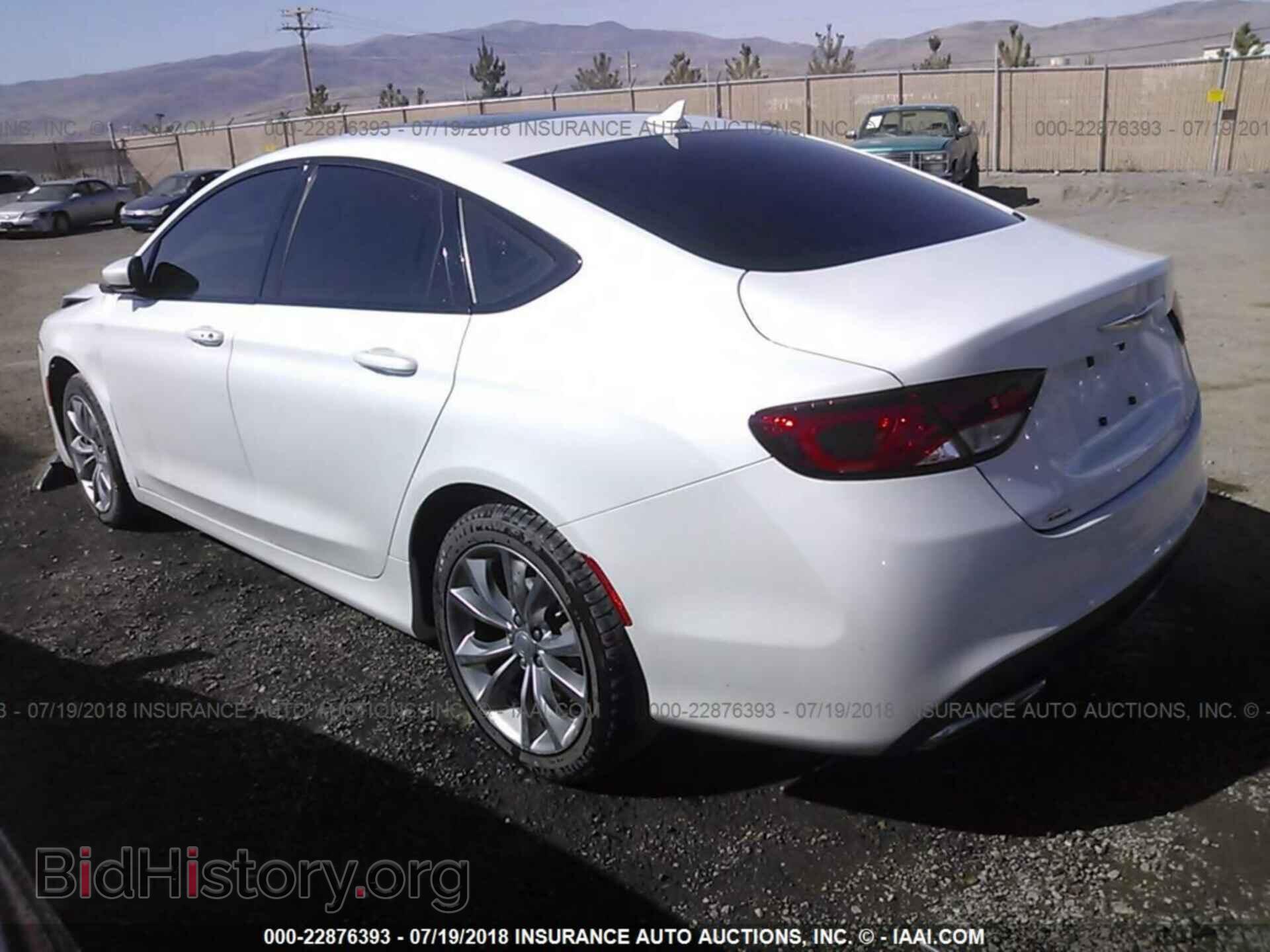 2015 Chrysler 200 - VIN: 1C3CCCDG6FN684372 - Photo 3