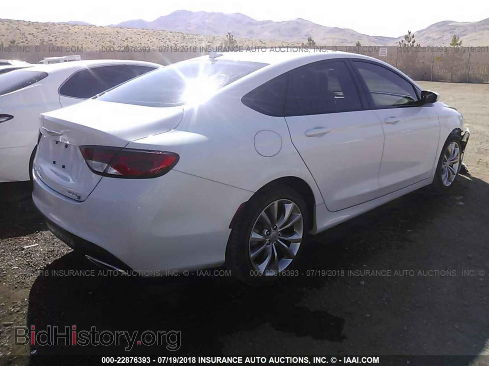 2015 Chrysler 200 - VIN: 1C3CCCDG6FN684372 - Photo 4