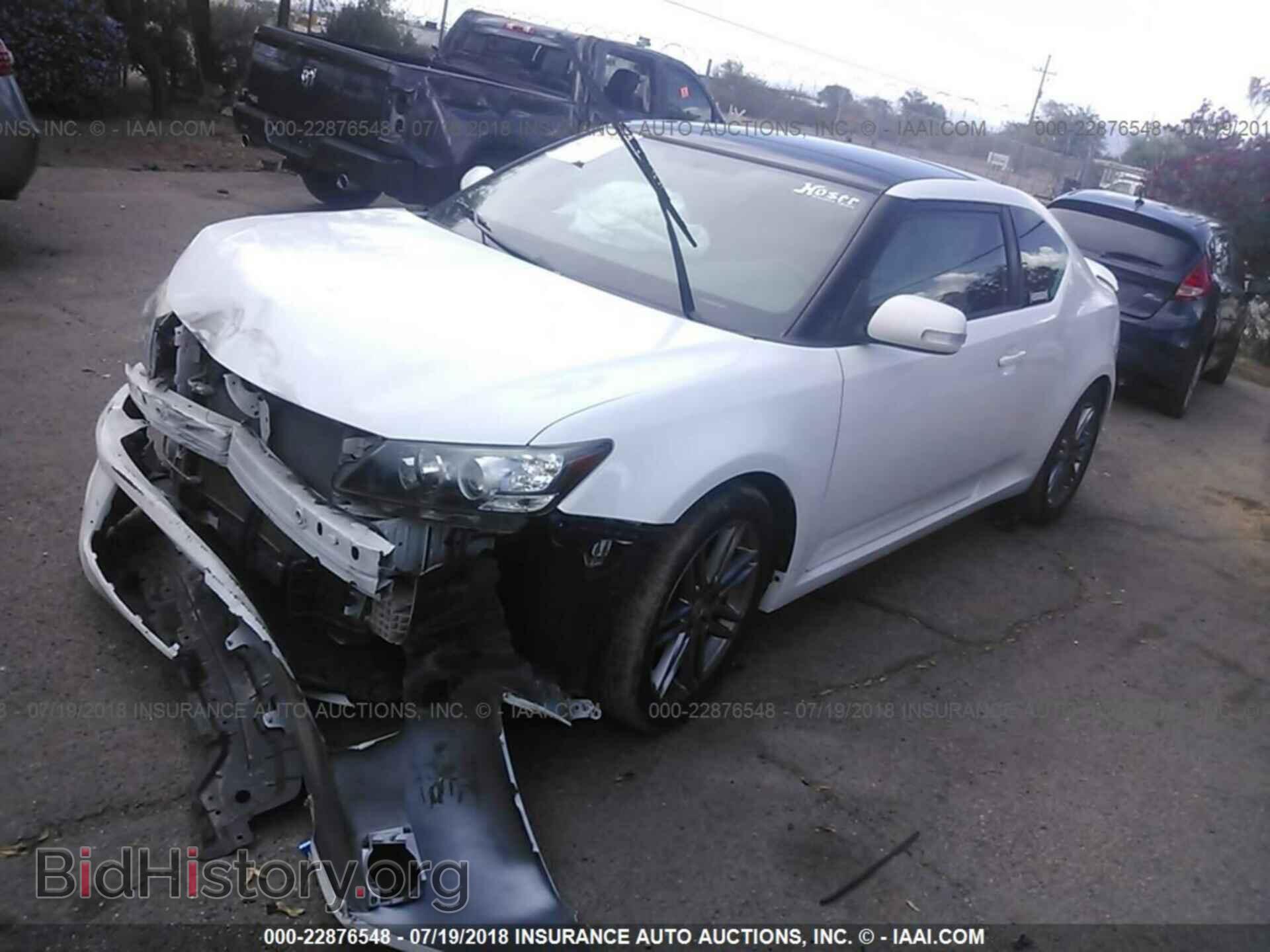 2012 Toyota Scion tc - VIN: JTKJF5C78C3043957 - Фото 2