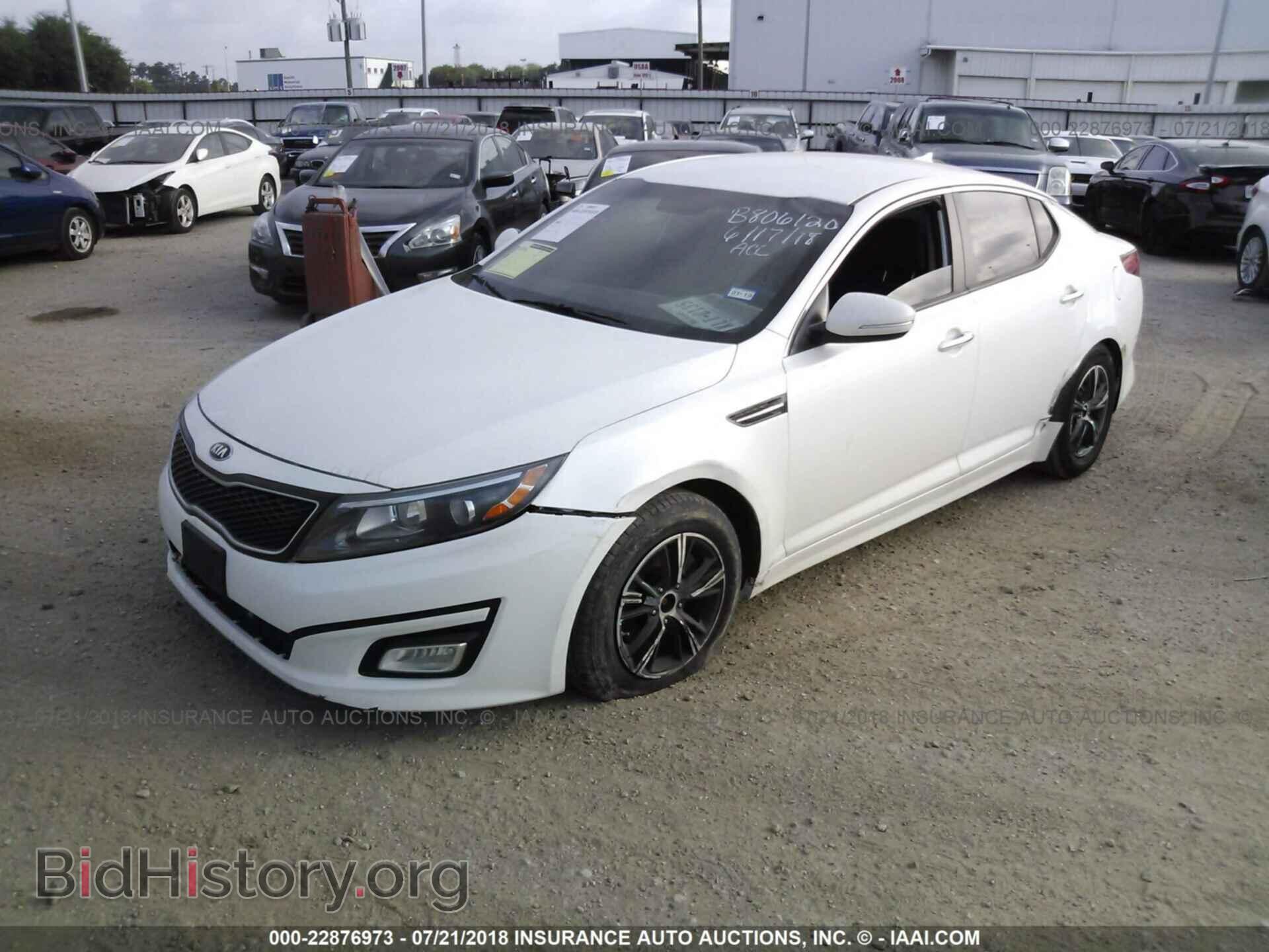 2015 Kia Optima - VIN: KNAGM4A74F5550381 - Photo 2