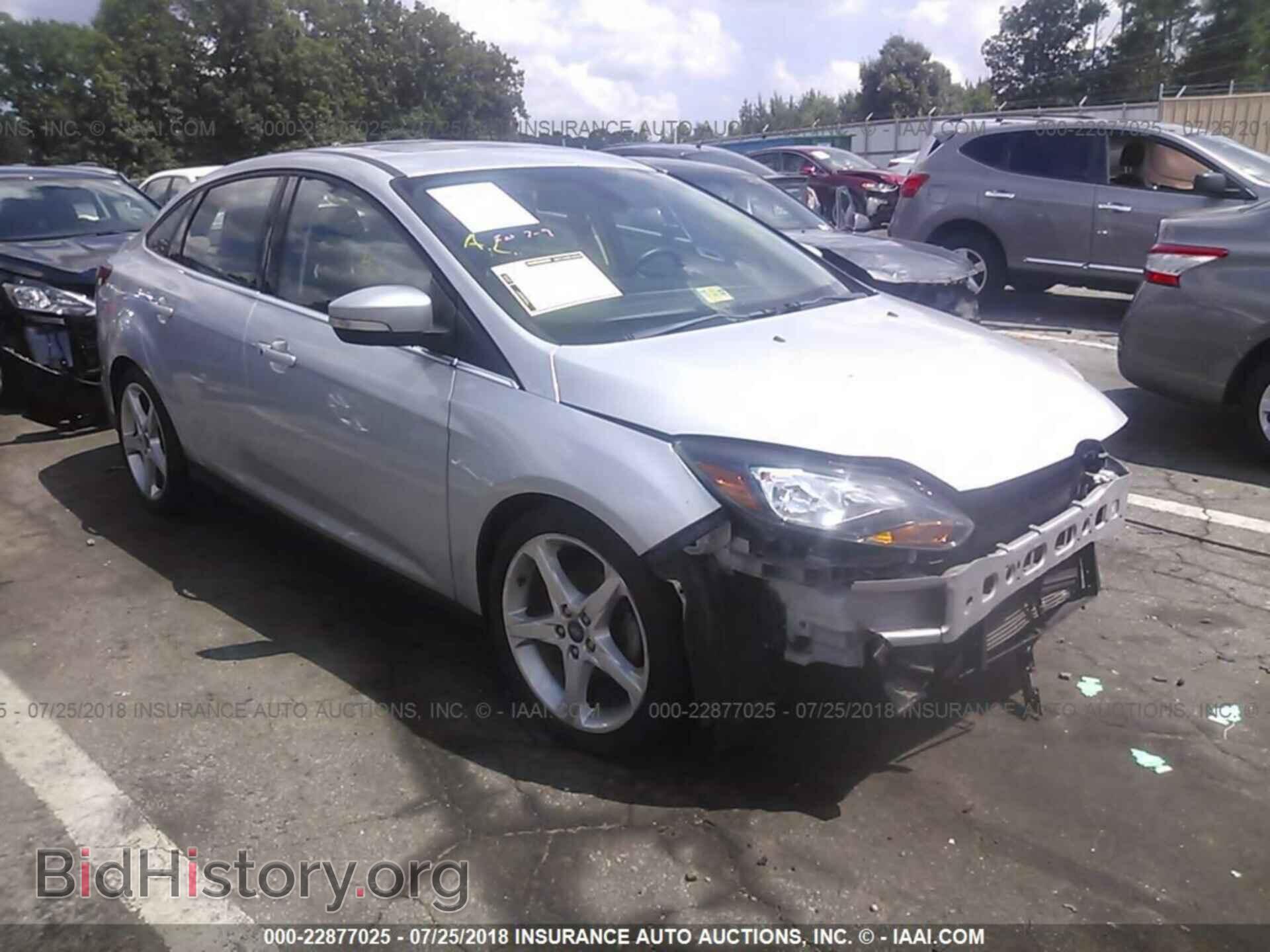 Фотография 1FAHP3J28CL277231 - Ford Focus 2012