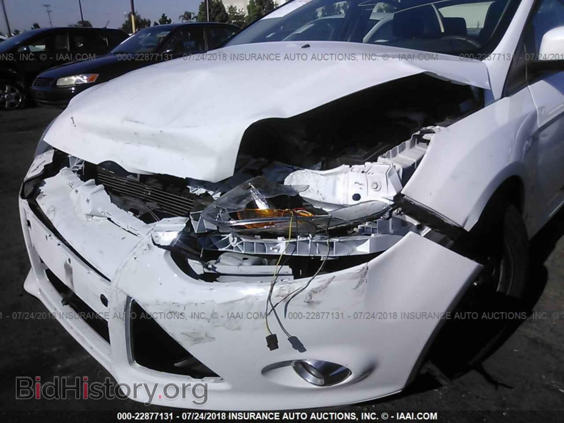 2012 Ford Focus - VIN: 1FAHP3F25CL141597 - Photo 6