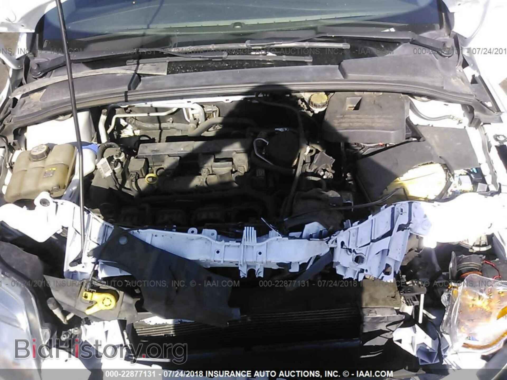 2012 Ford Focus - VIN: 1FAHP3F25CL141597 - Photo 10
