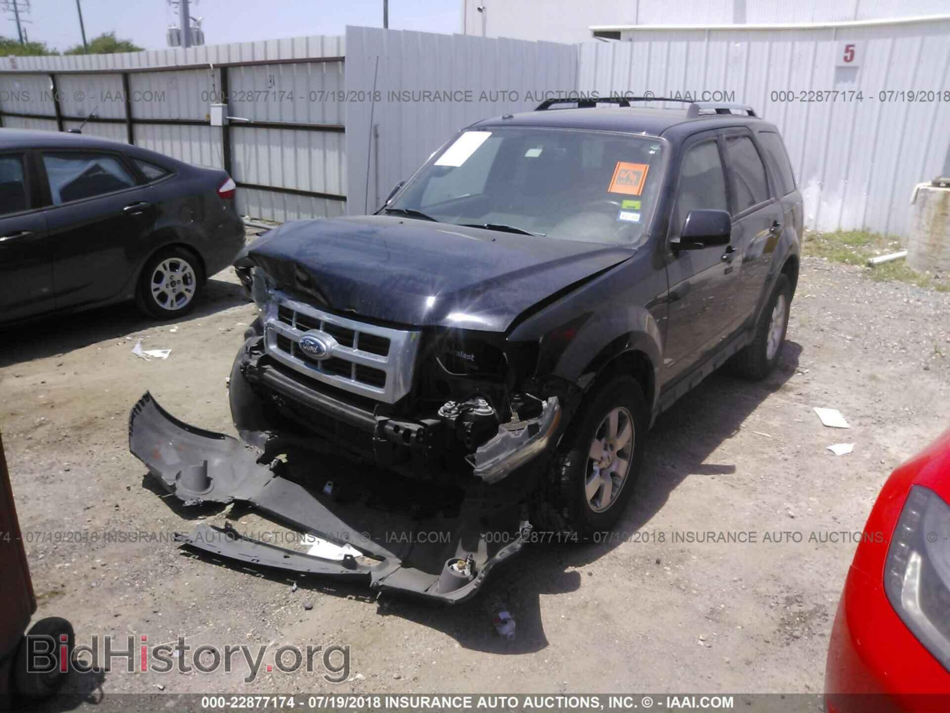 2012 Ford Escape - VIN: 1FMCU0EG6CKA92131 - Фото 2