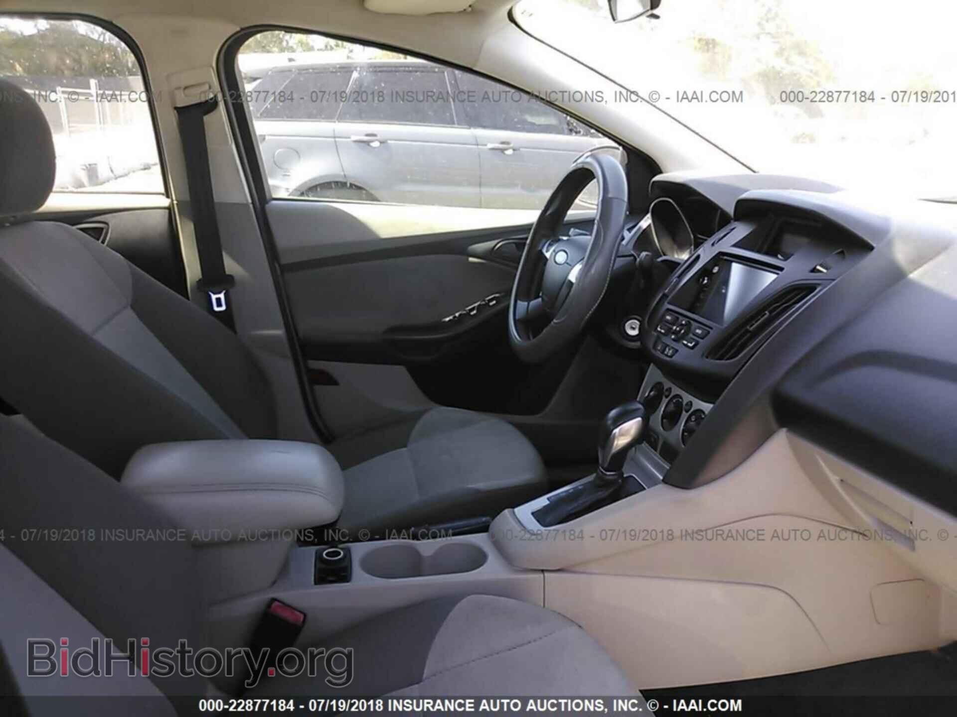 2012 Ford Focus - VIN: 1FAHP3F24CL469805 - Фото 5