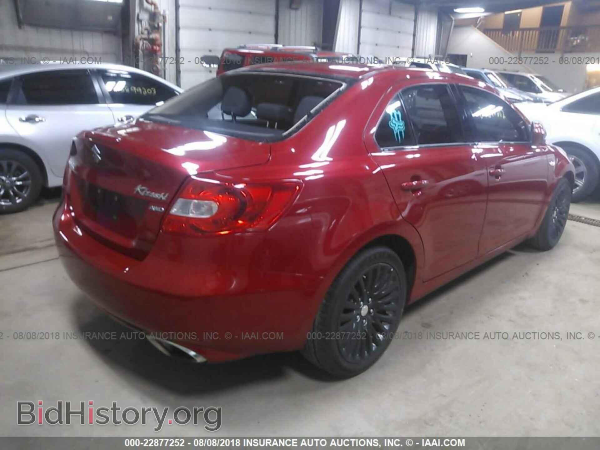 2012 Suzuki Kizashi - VIN: JS2RF9A35C6100332 - Фото 4