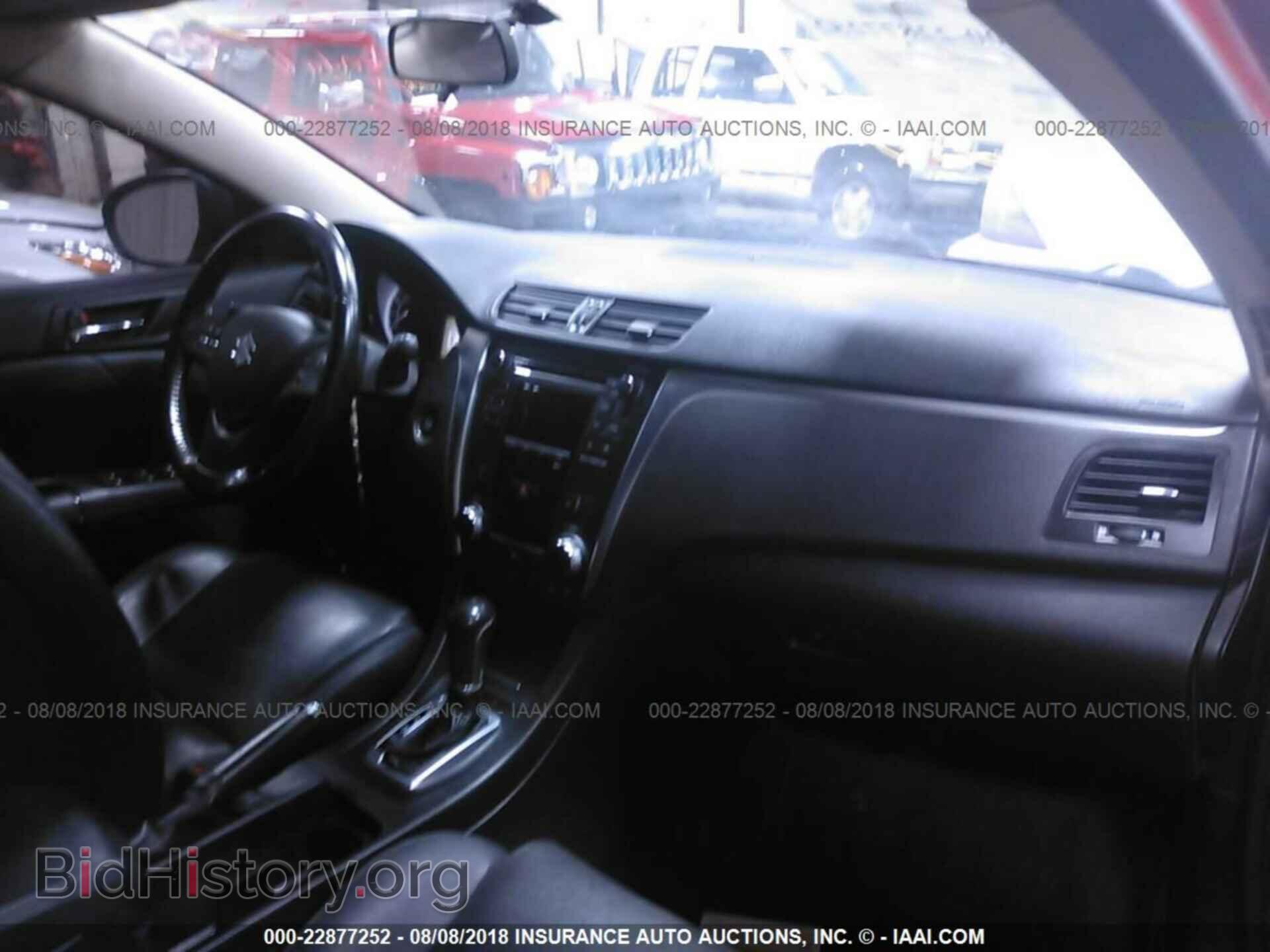 2012 Suzuki Kizashi - VIN: JS2RF9A35C6100332 - Фото 5