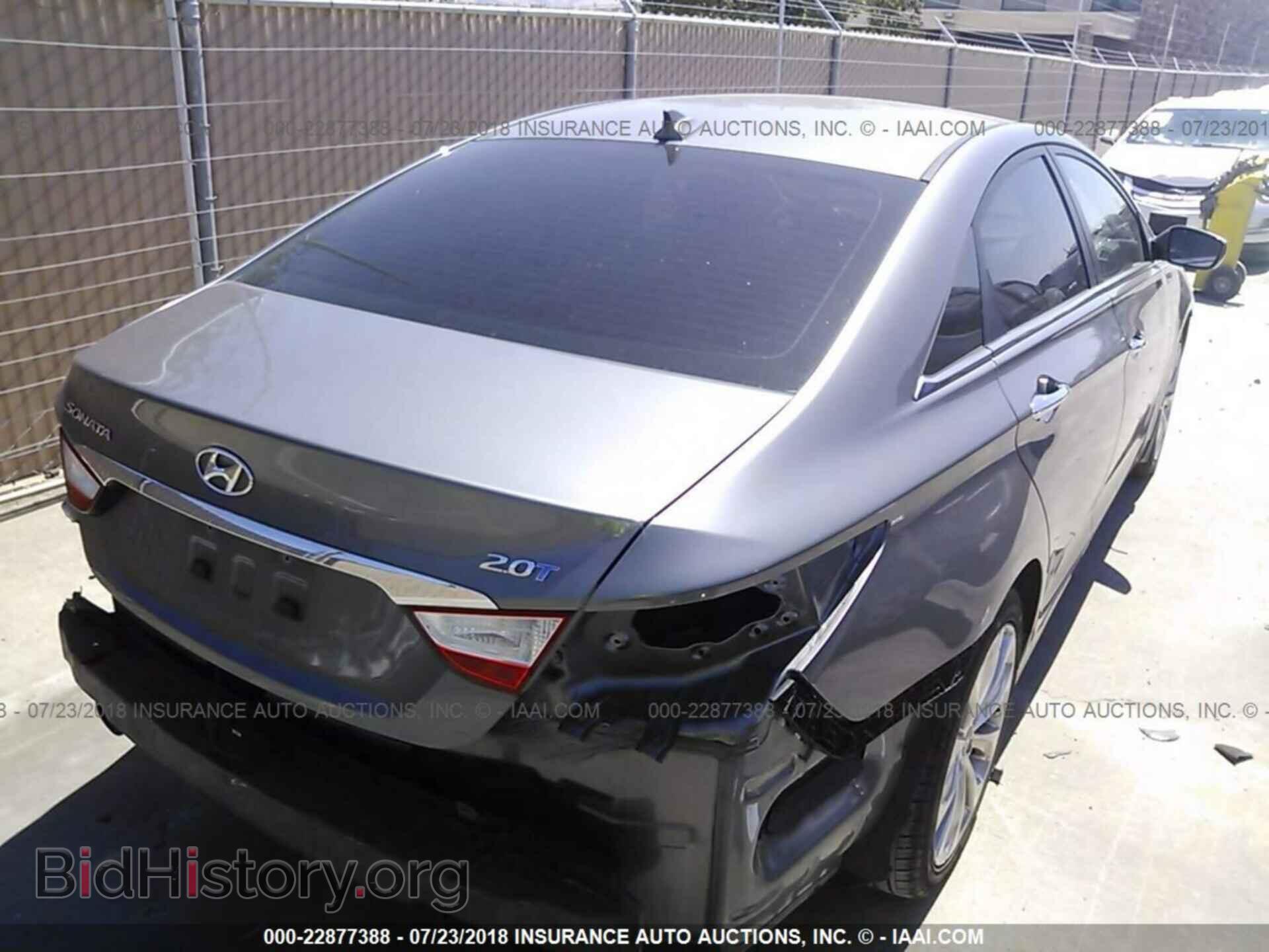2012 Hyundai Sonata - VIN: 5NPEC4ABXCH414981 - Photo 4