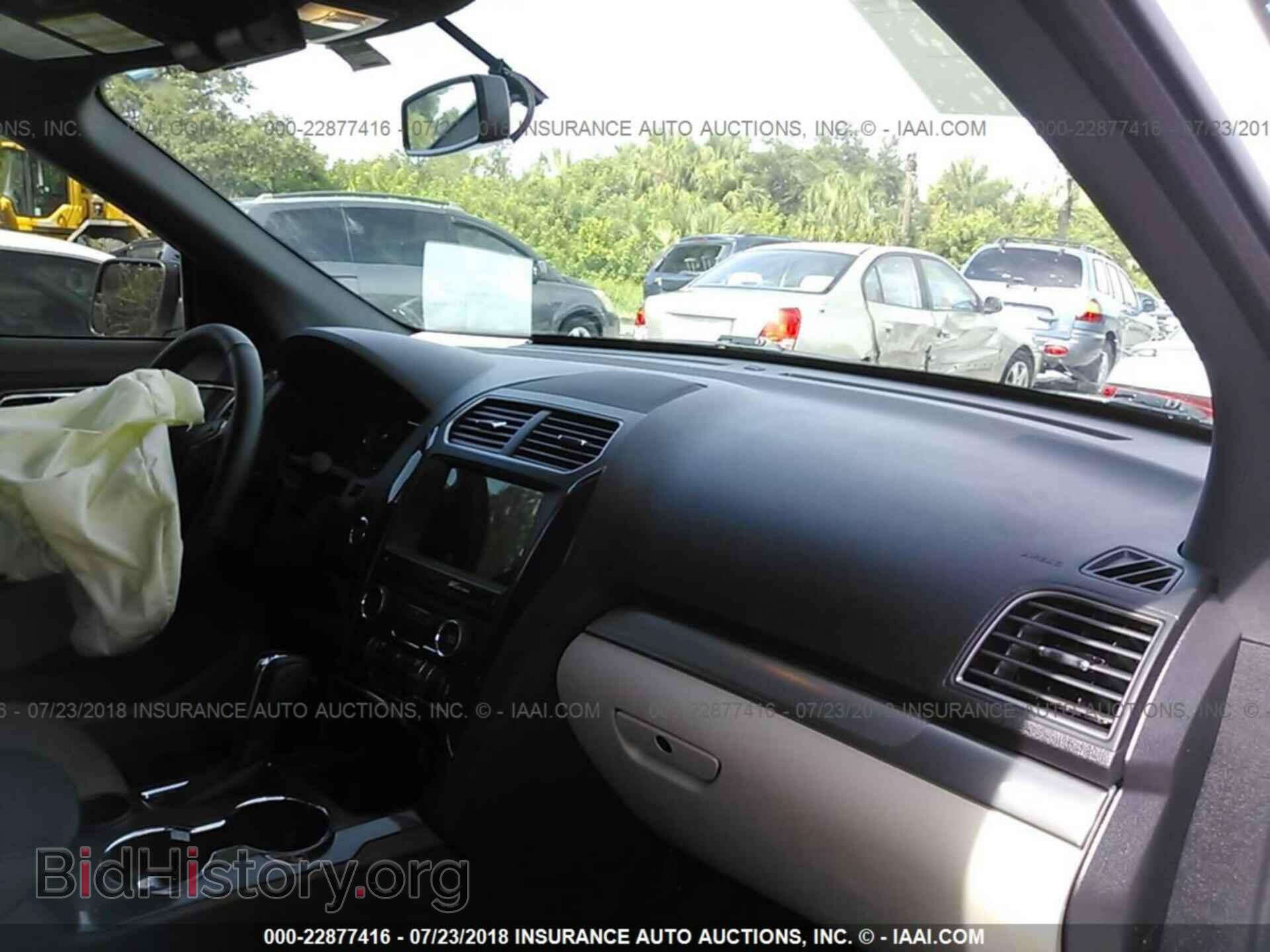 2018 Ford Explorer - VIN: 1FM5K7D89JGA23886 - Фото 5
