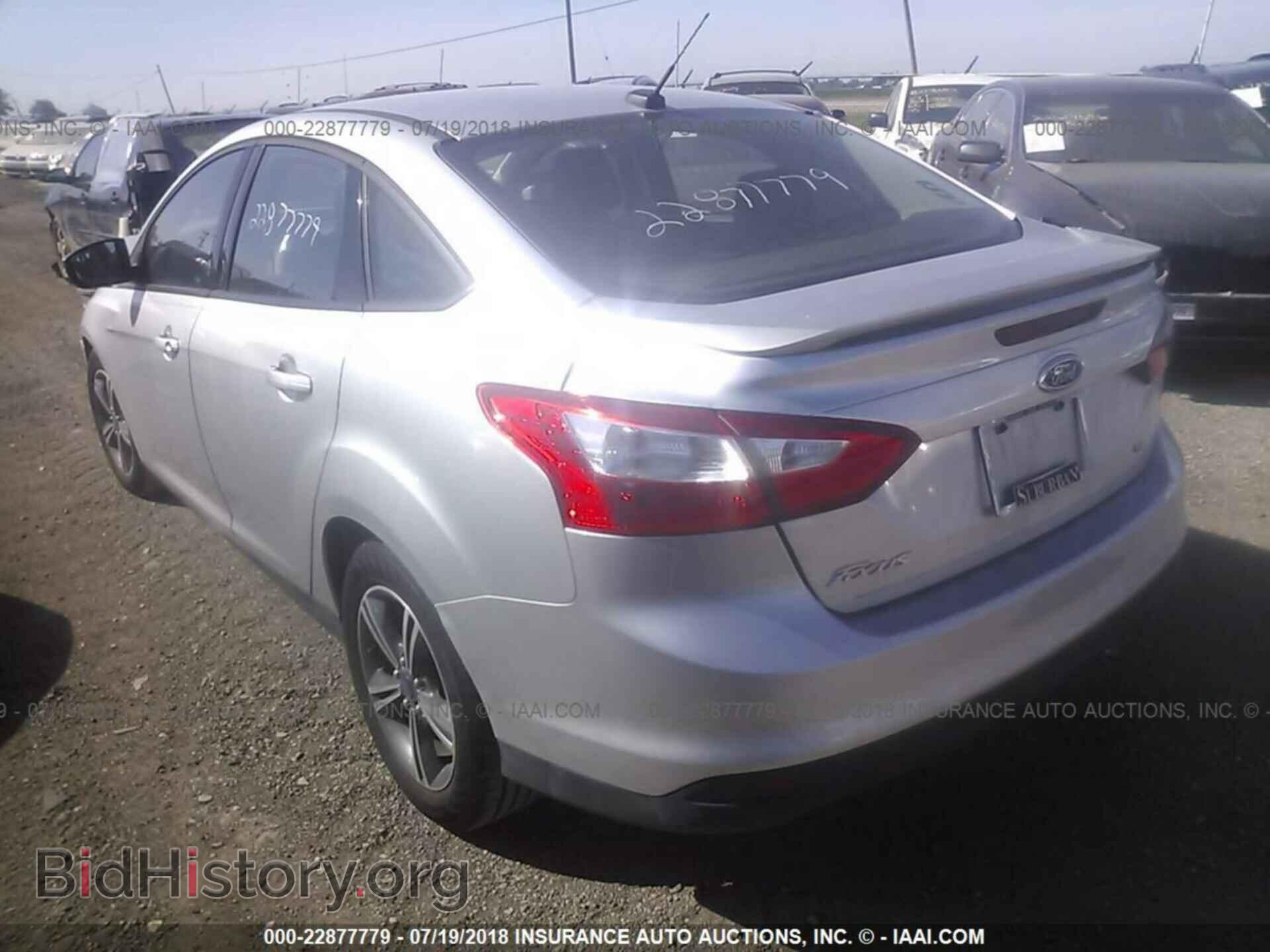 2012 Ford Focus - VIN: 1FAHP3F25CL272237 - Photo 3