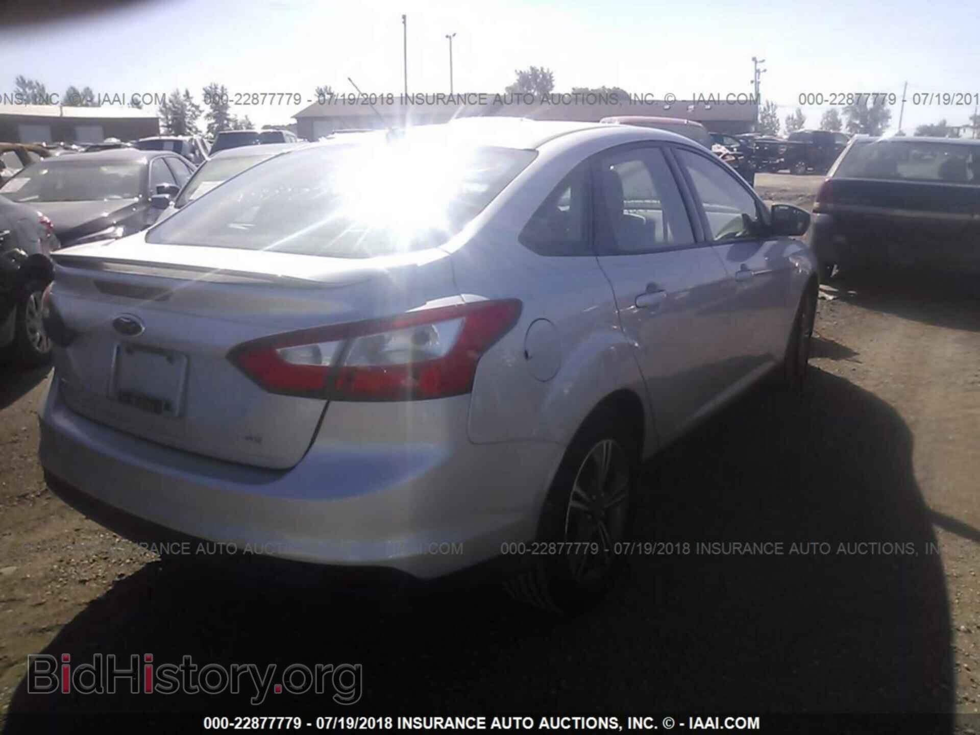 2012 Ford Focus - VIN: 1FAHP3F25CL272237 - Photo 4