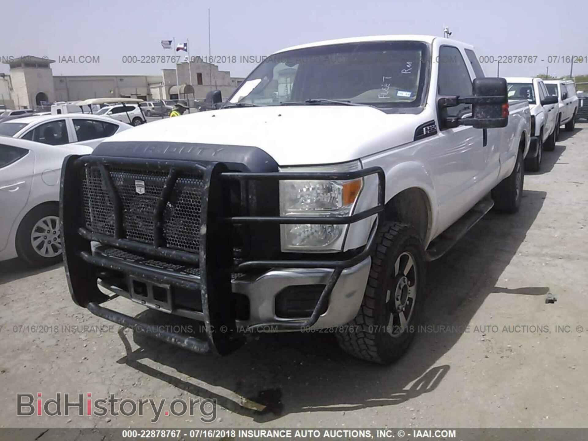2014 Ford F250 - VIN: 1FT7X2B67EEB24266 - Фото 2