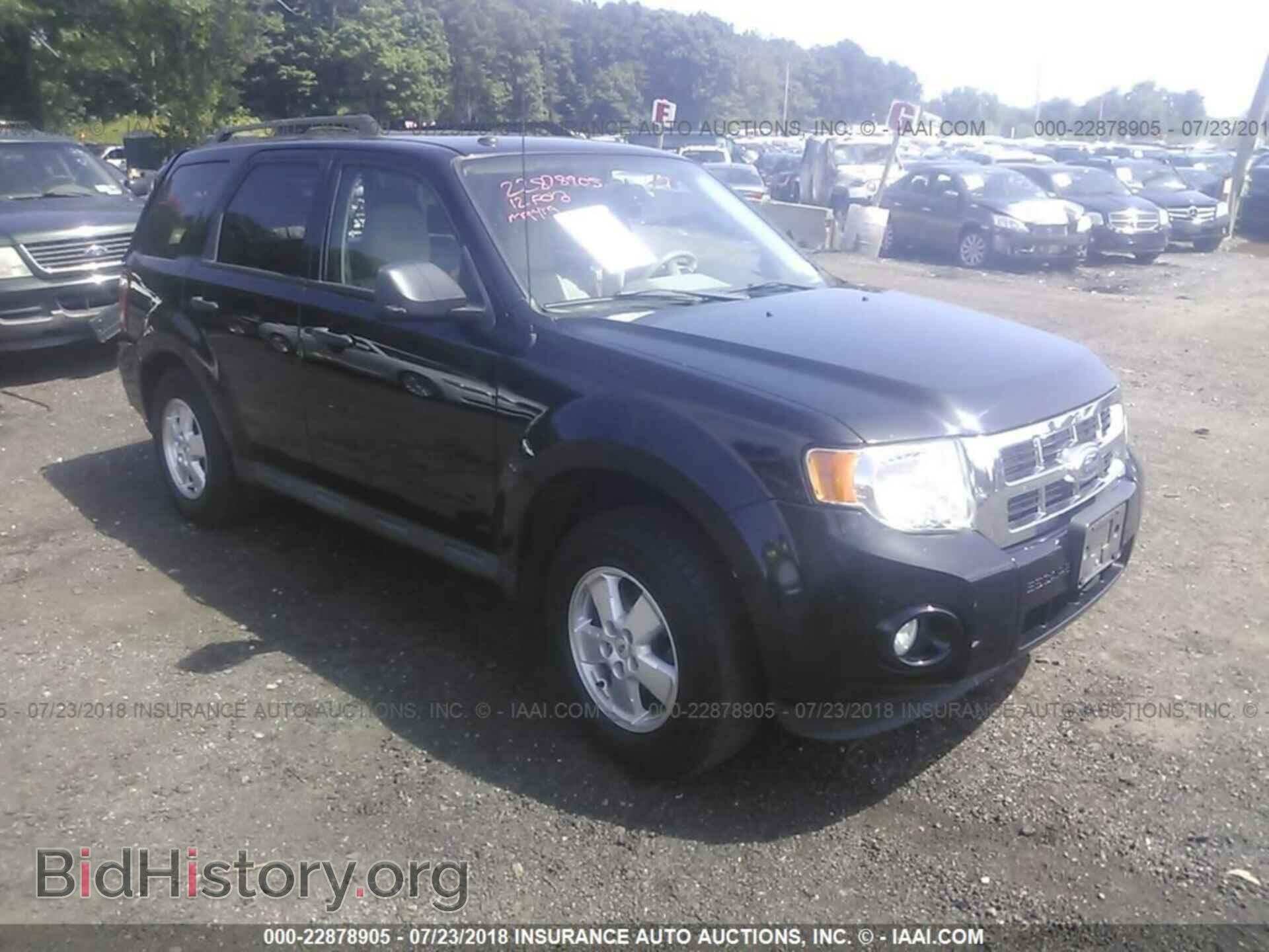 Photo 1FMCU0D70CKA69865 - Ford Escape 2012