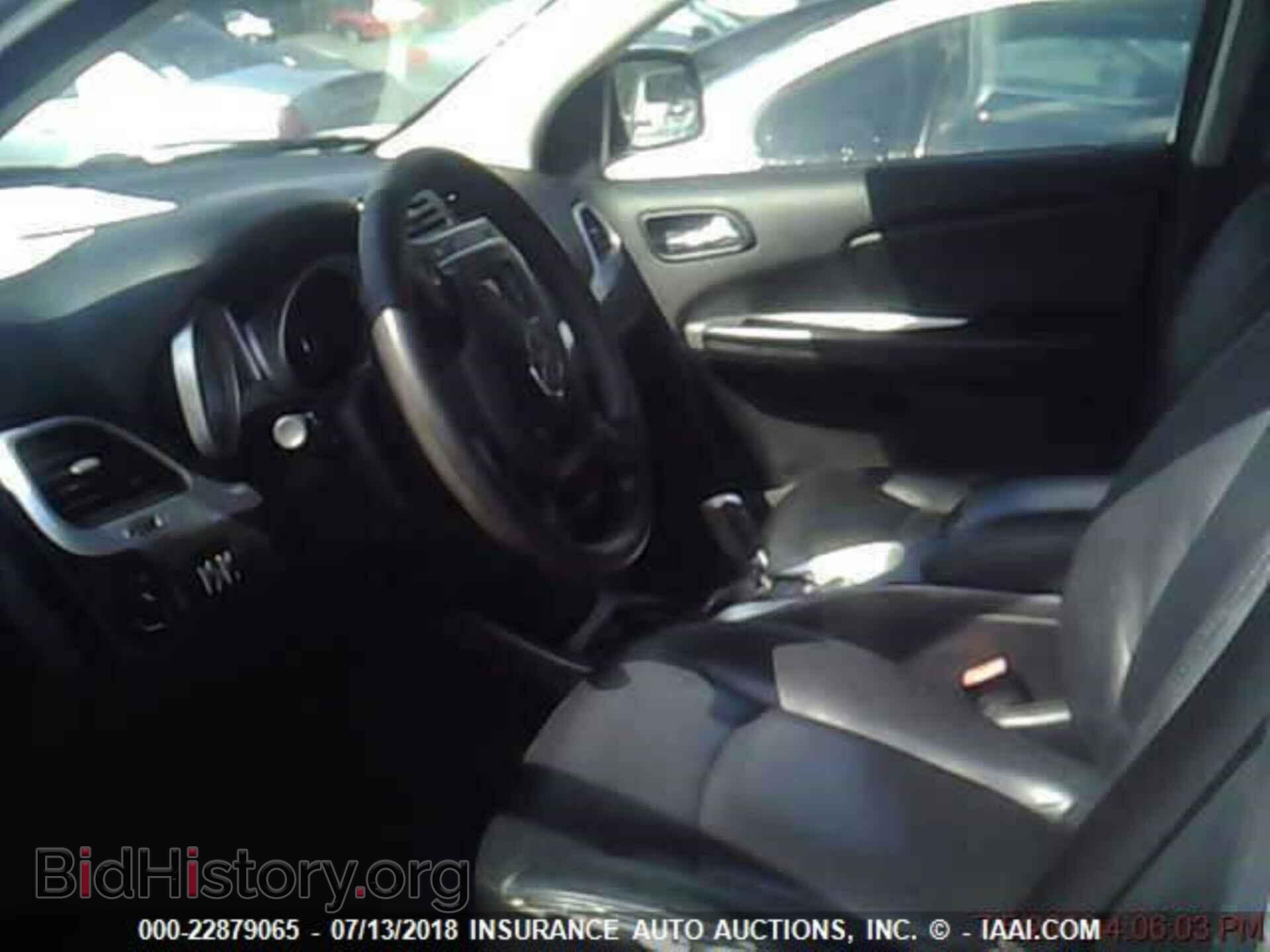 2011 Dodge Journey - VIN: 3D4PH1FG6BT567906 - Фото 3