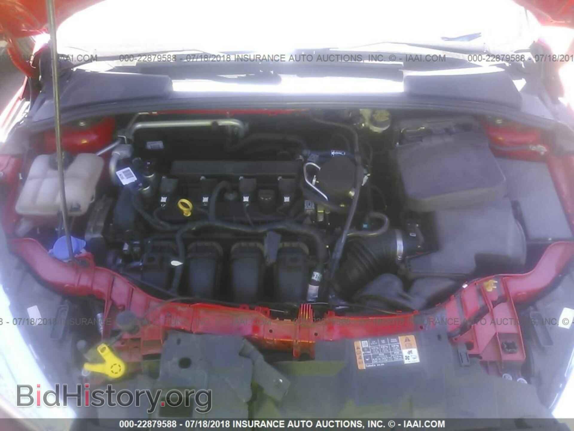 2016 Ford Focus - VIN: 1FADP3F2XGL263909 - Photo 10