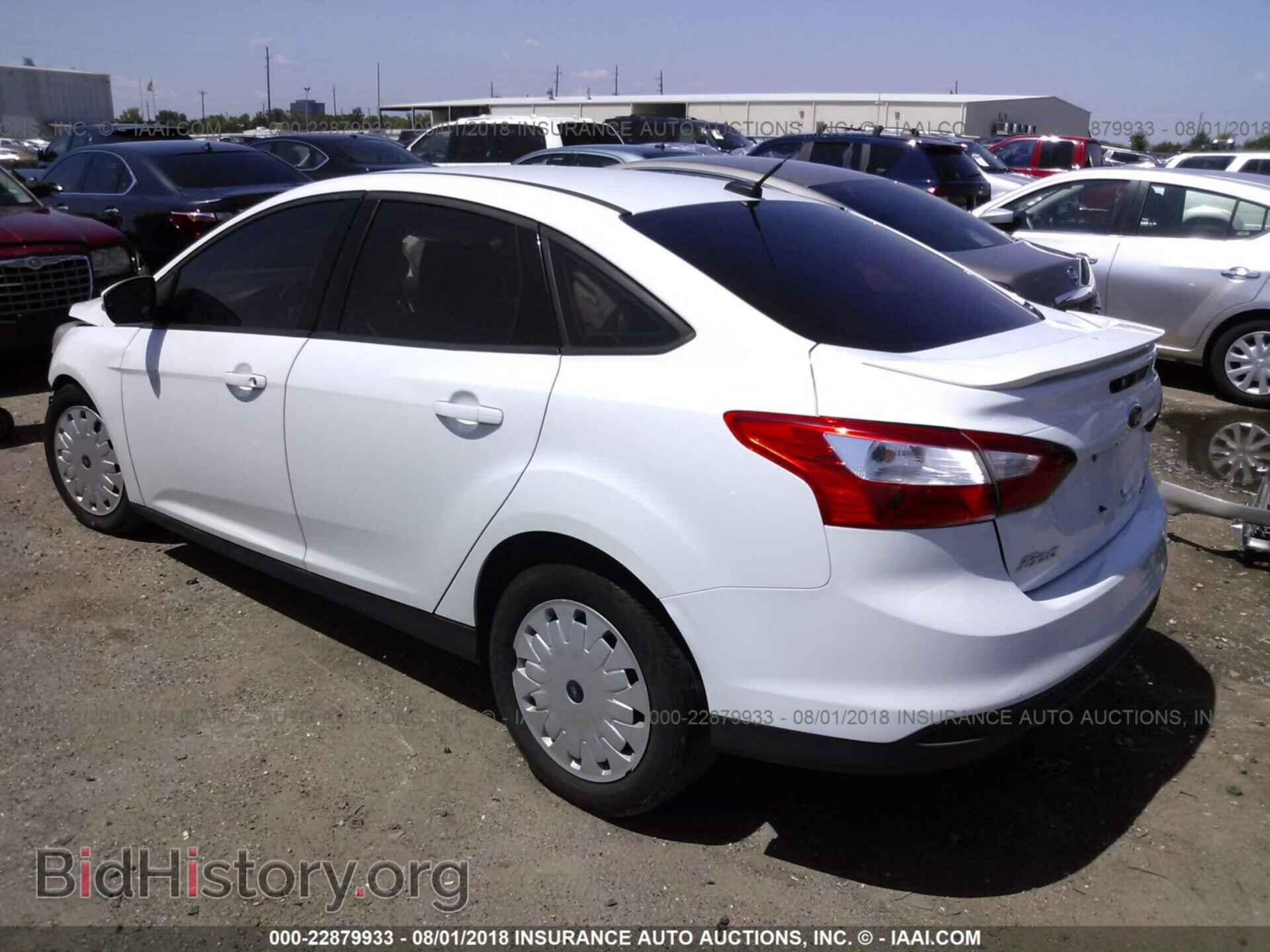 2013 Ford Focus - VIN: 1FADP3F28DL170267 - Photo 3