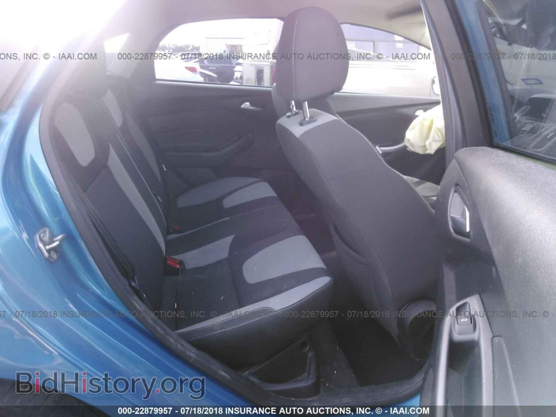 2012 Ford Focus - VIN: 1FAHP3F22CL422109 - Photo 8